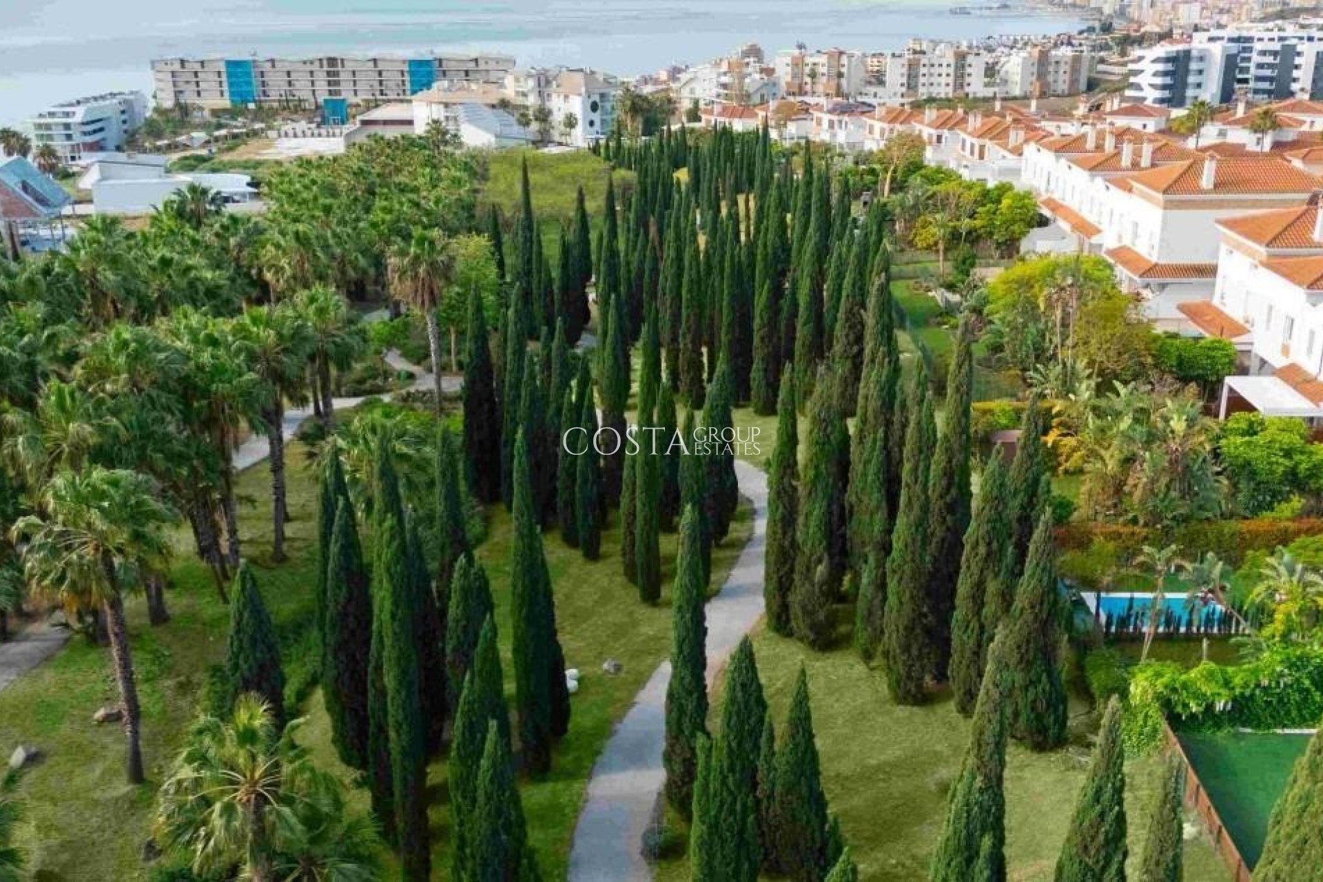New Build - Apartments -
Fuengirola - Higueron