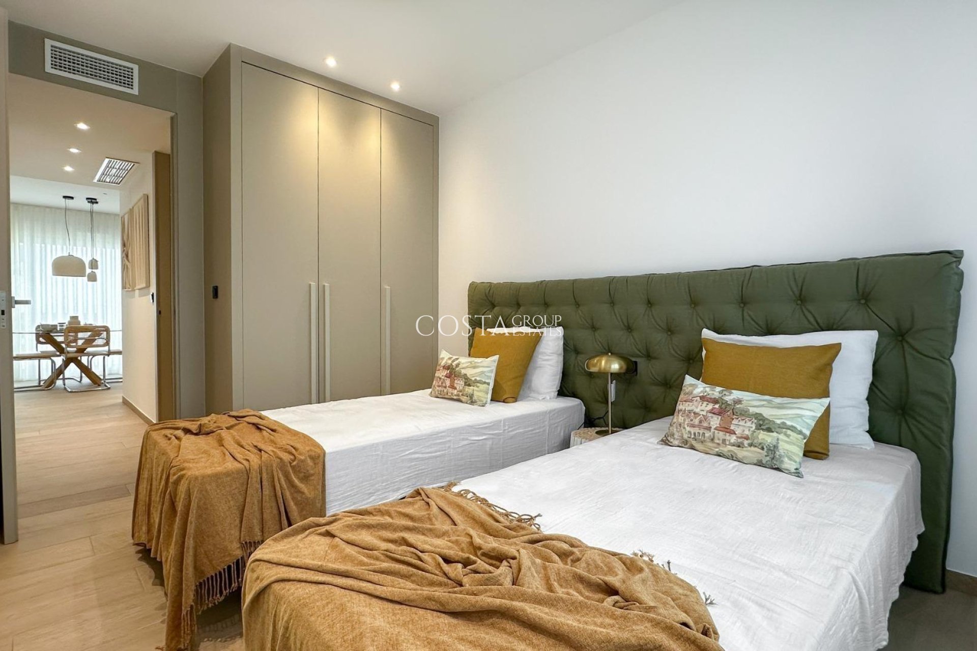 New Build - Apartments -
La Finca Golf