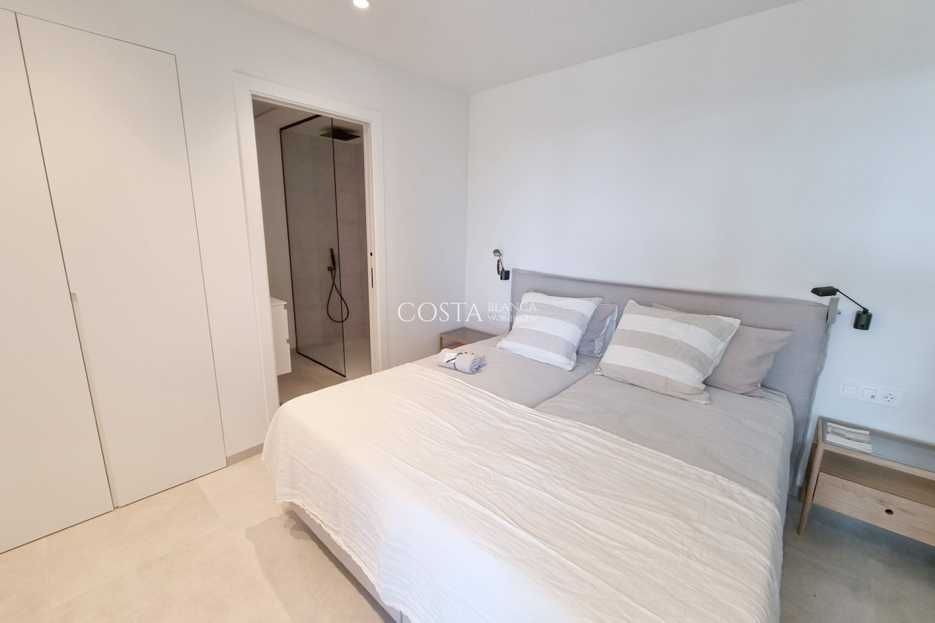 New Build - Apartments -
Las Colinas Golf and Country Club