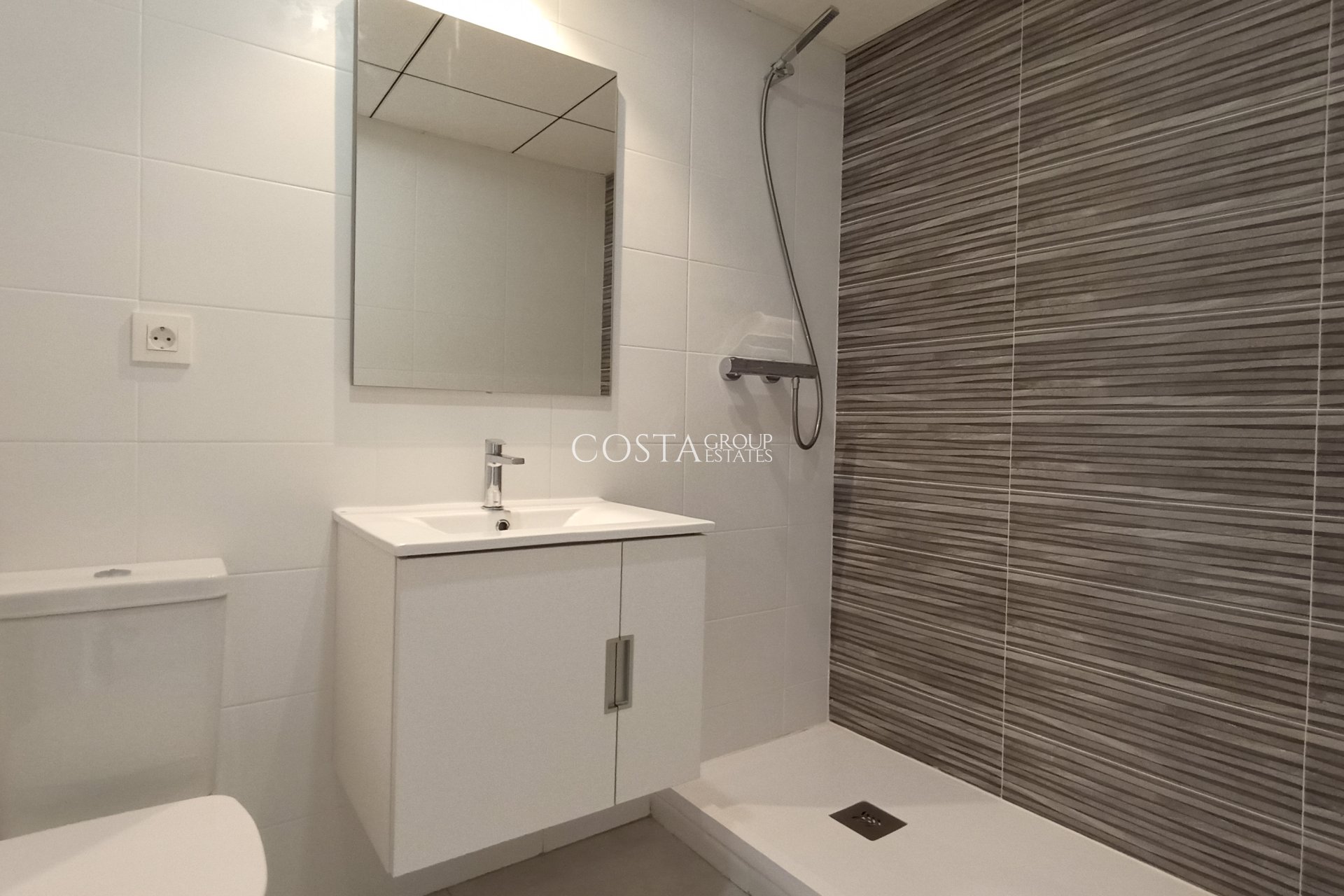 New Build - Apartments -
Mil Palmeras