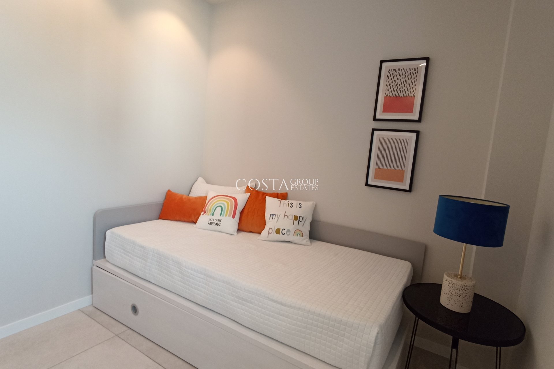New Build - Apartments -
Mil Palmeras