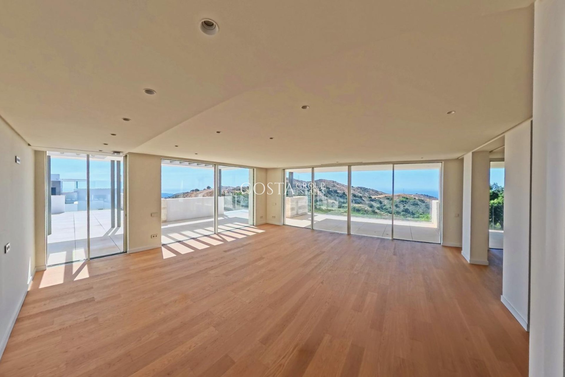 New Build - Apartments -
Ojen - El Soto De Marbella