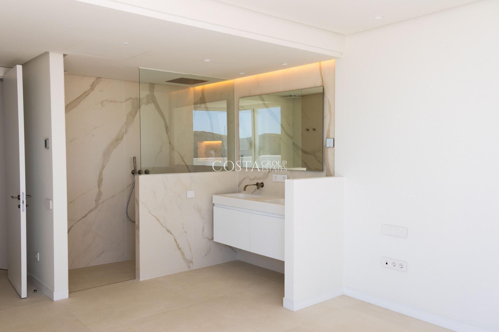 New Build - Apartments -
Ojen - El Soto De Marbella