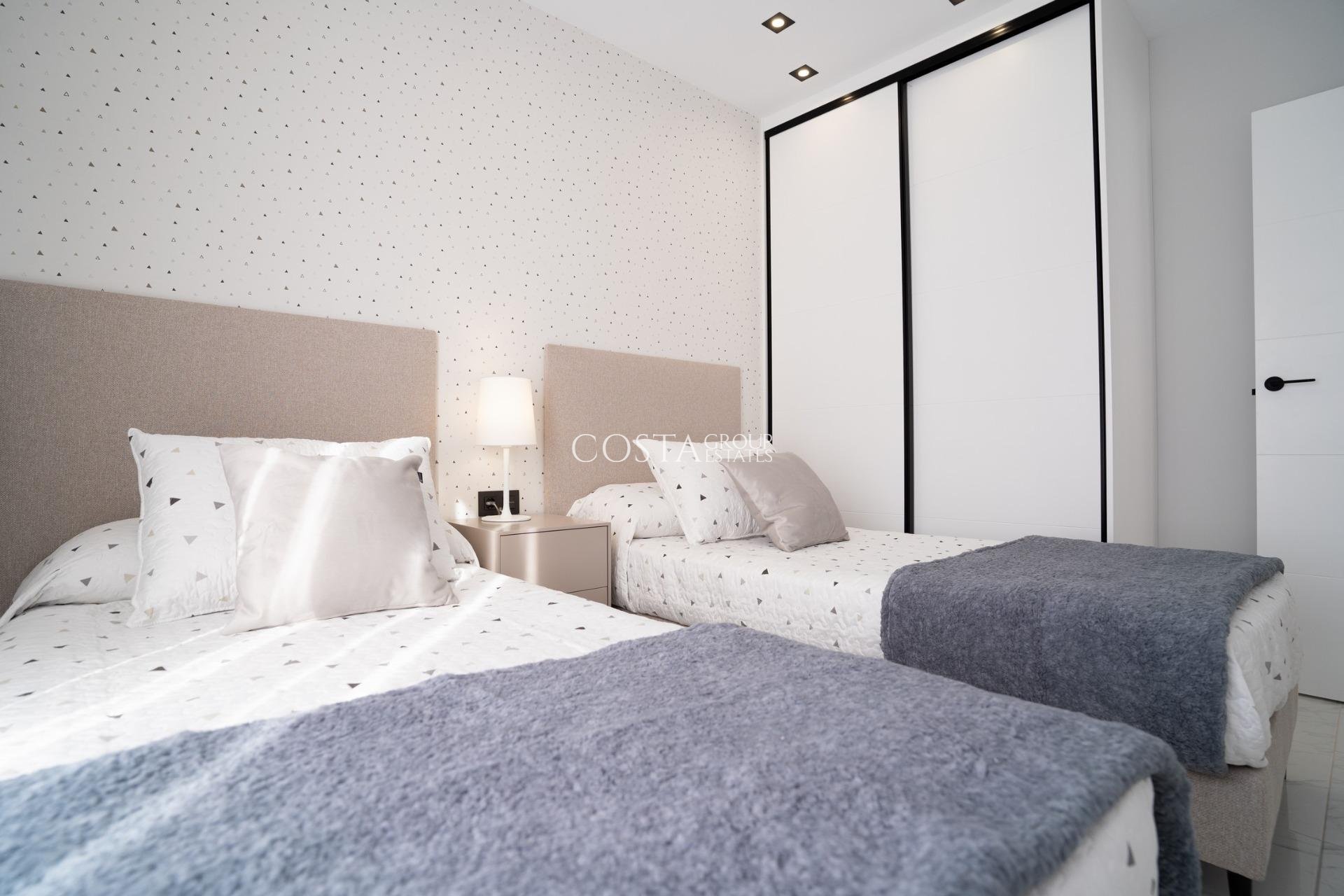 New Build - Apartments -
Pilar de la Horadada - pueblo