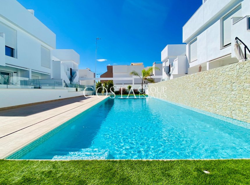 New Build - Apartments -
Pilar de la Horadada - pueblo