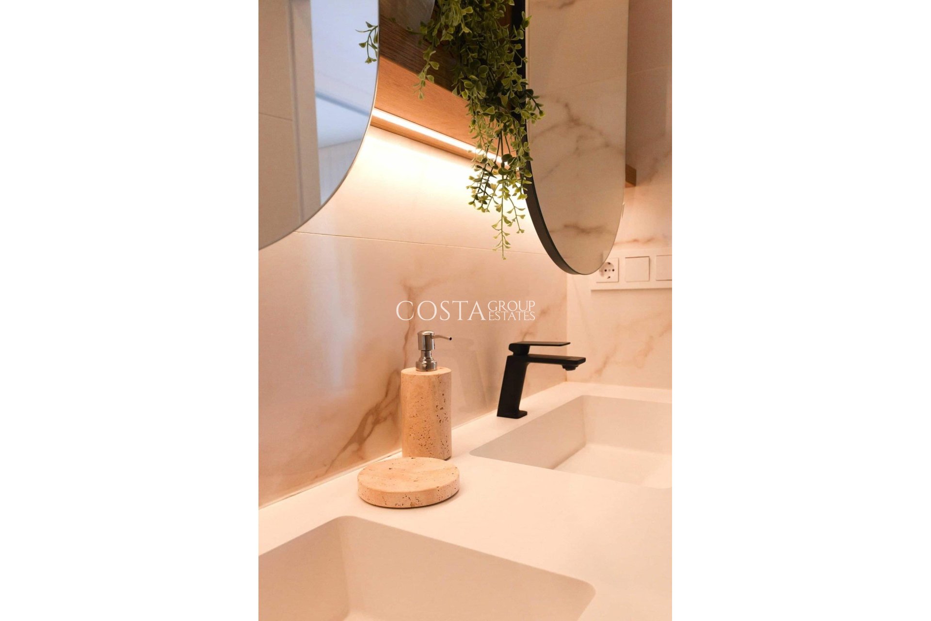 New Build - Apartments -
Rojales