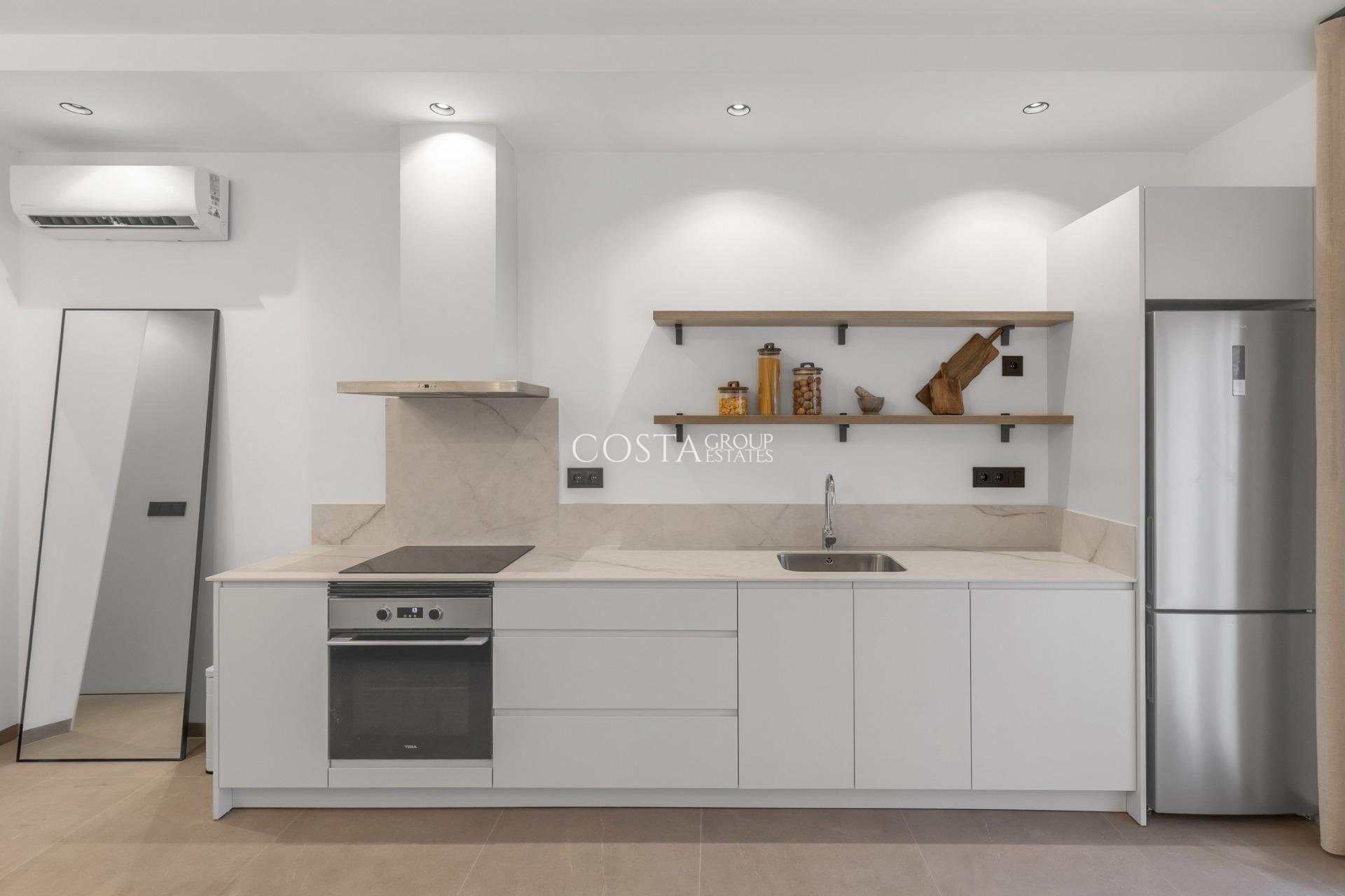 New Build - Apartments -
Torrevieja - Playa Los Naufragos