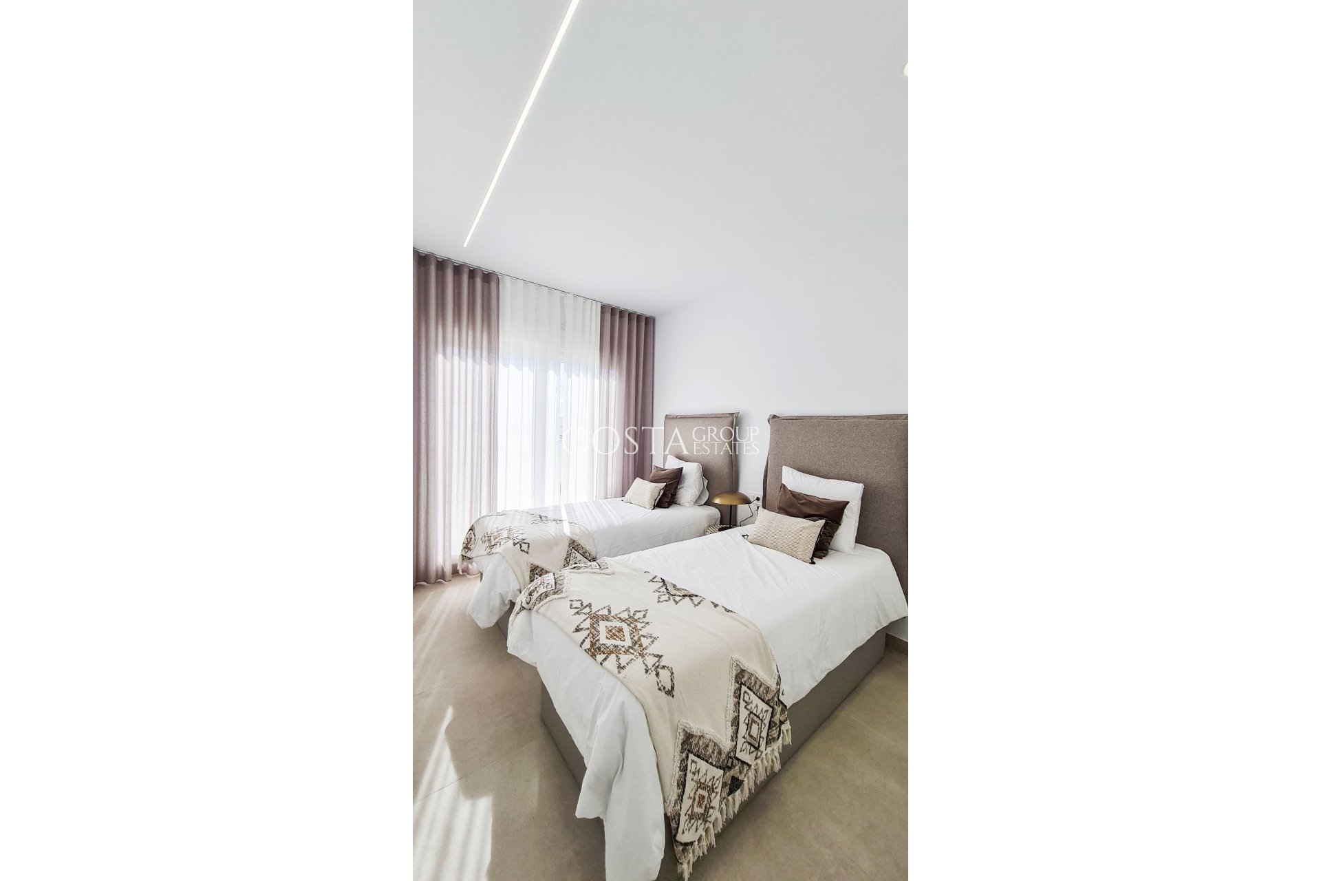 New Build - detached -
Las Esperanzas