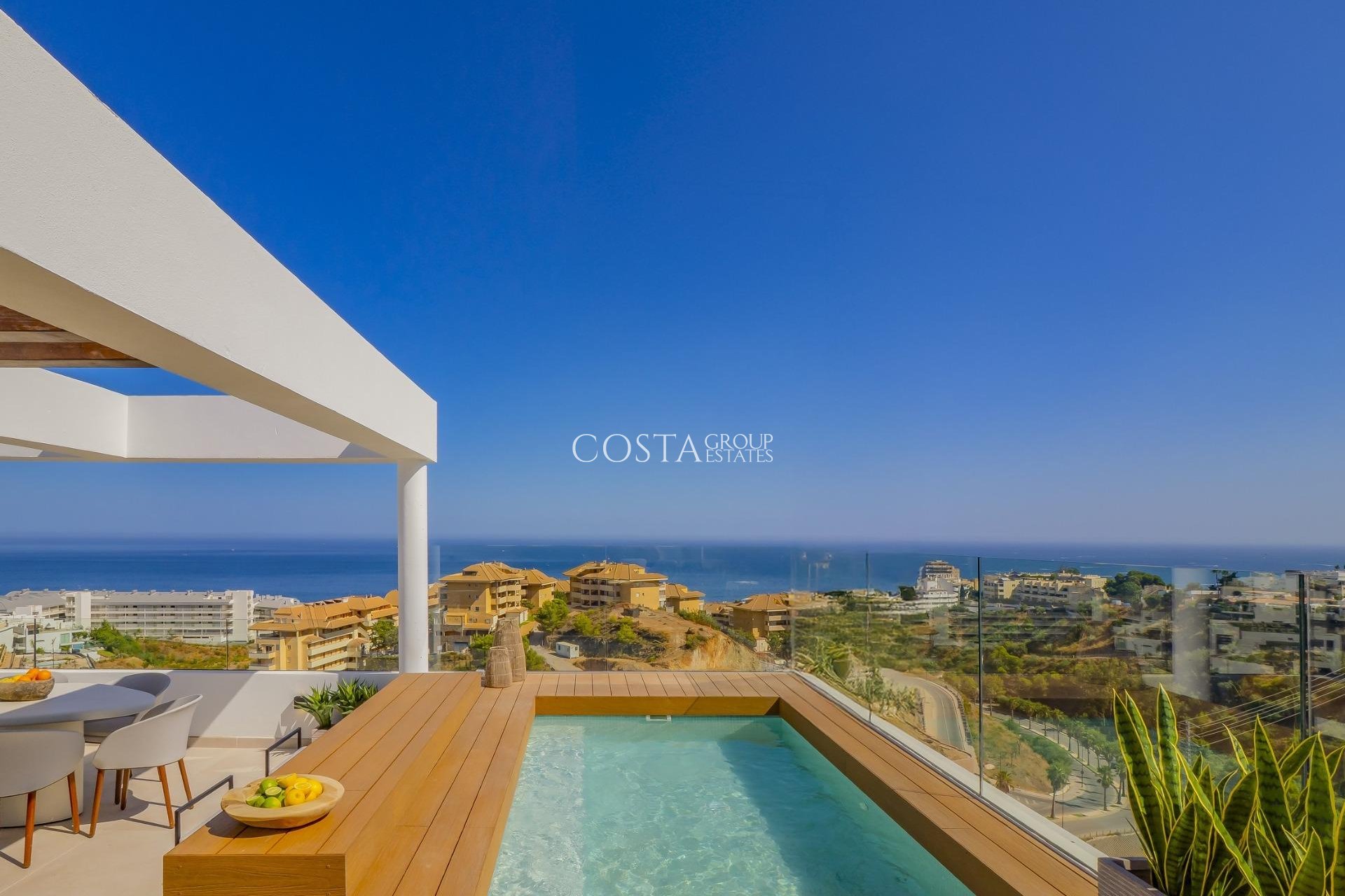 New Build - House -
Fuengirola - Higueron