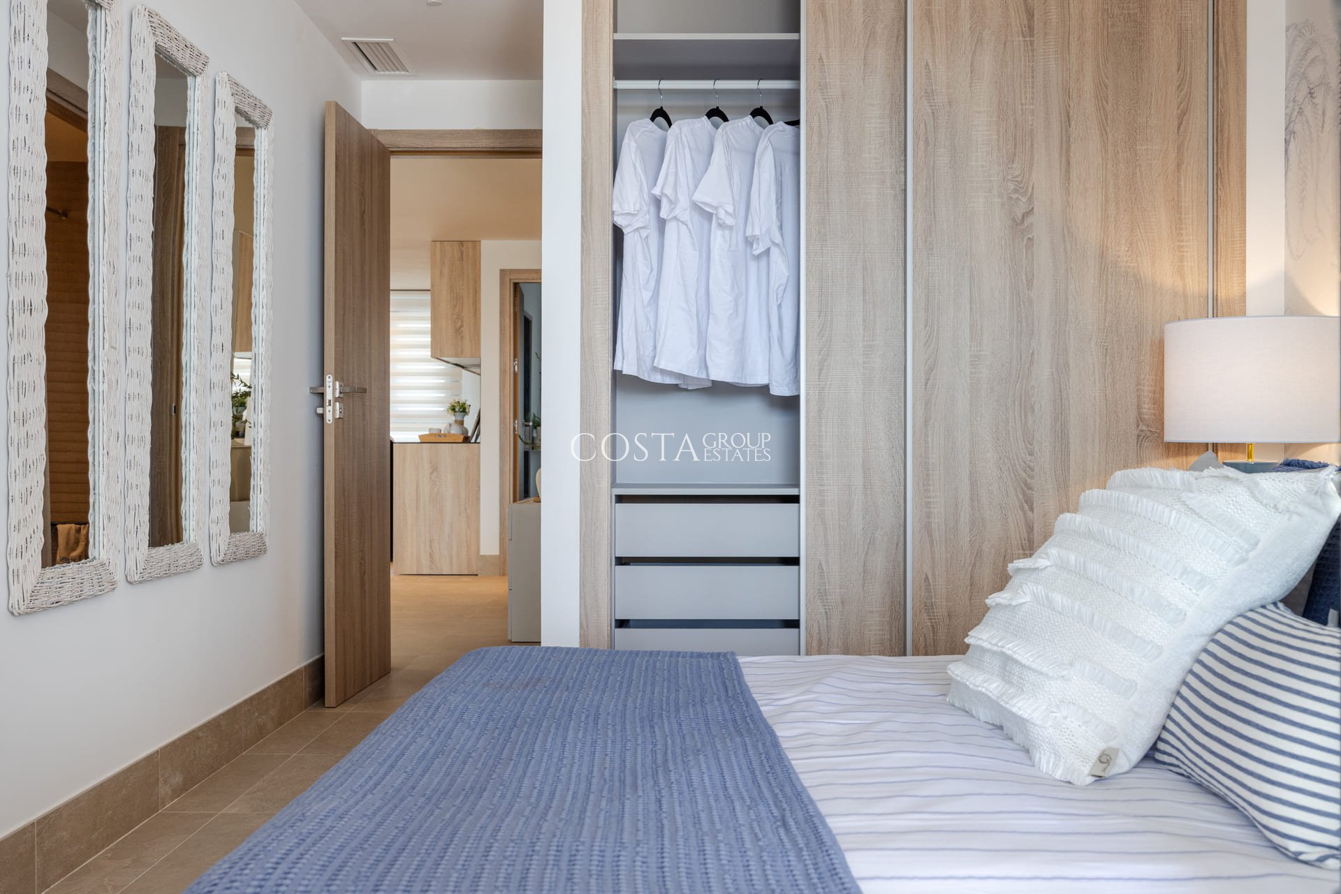 New Build - low-bungalow -
Casares