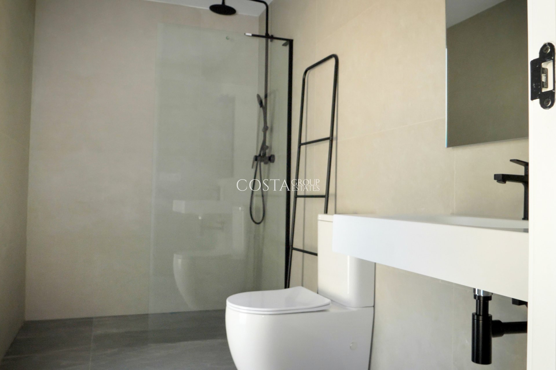 New Build - semi-detached -
Polop