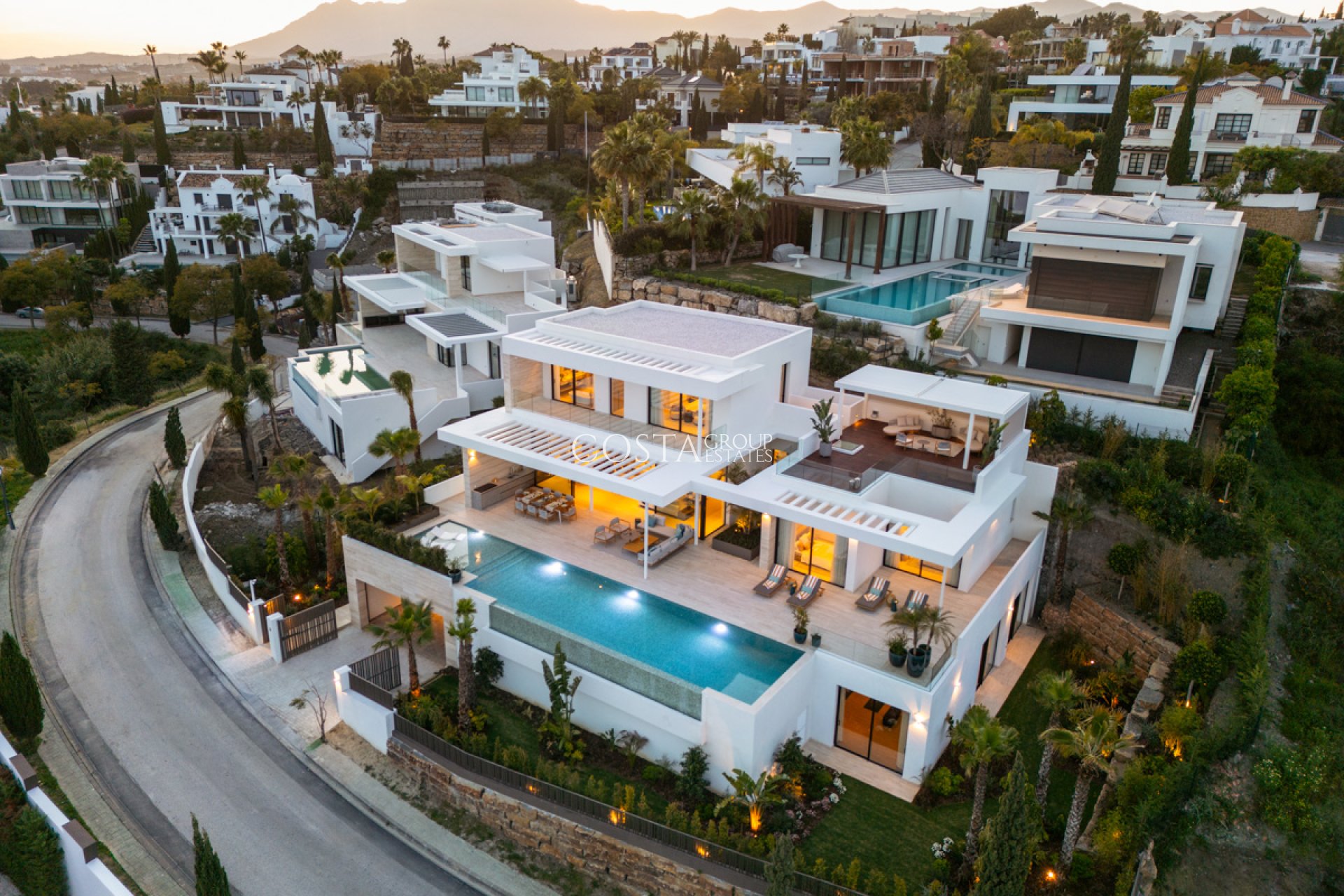 New Build - Villa -
Benahavís