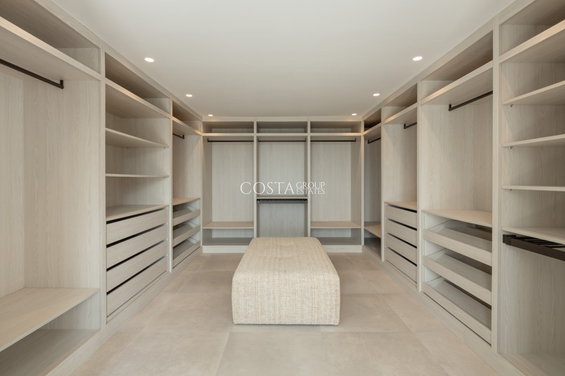 New Build - Villa -
Benahavís