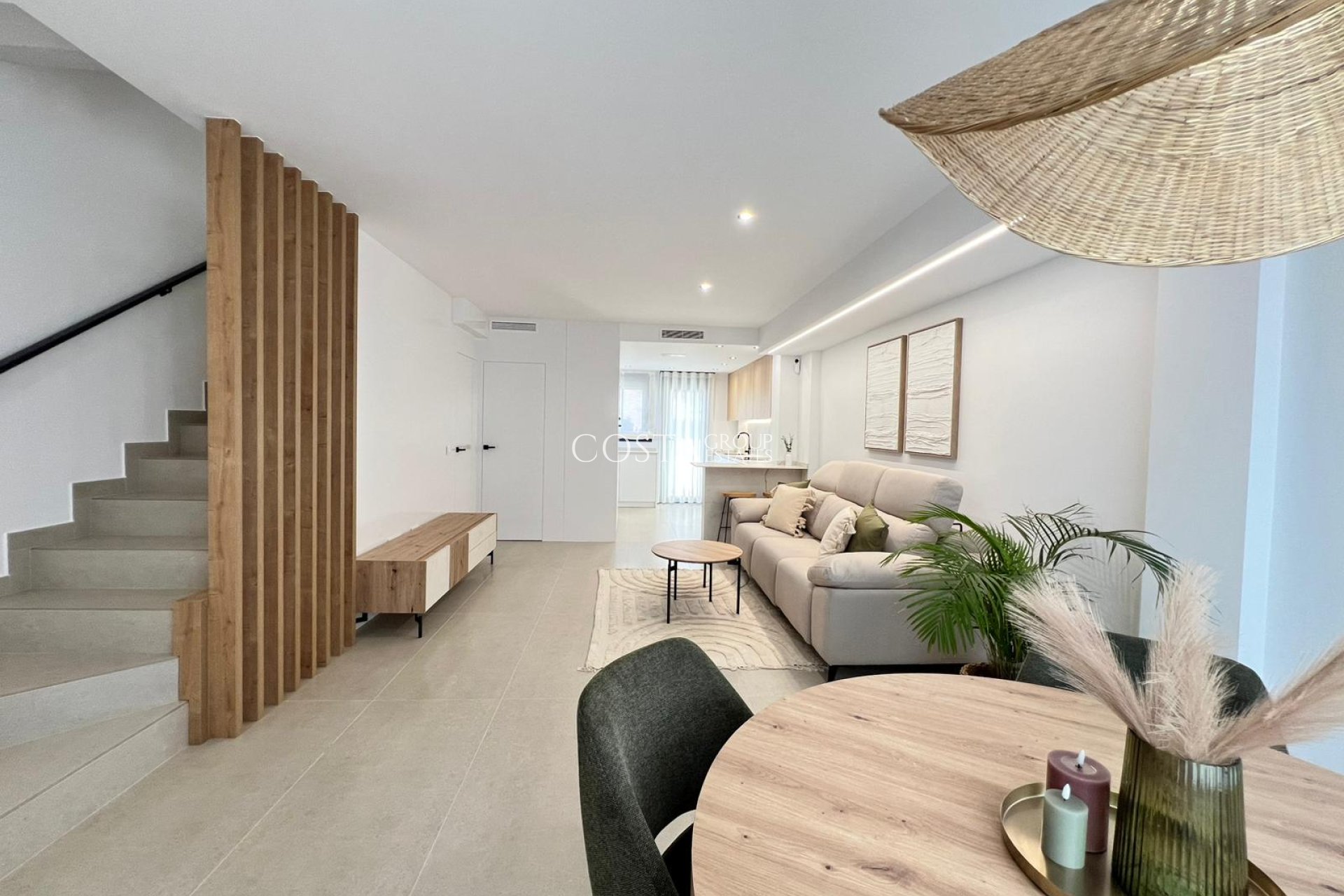 New Build - Villa -
Benferri