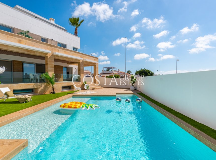 New Build - Villa -
Ciudad Quesada