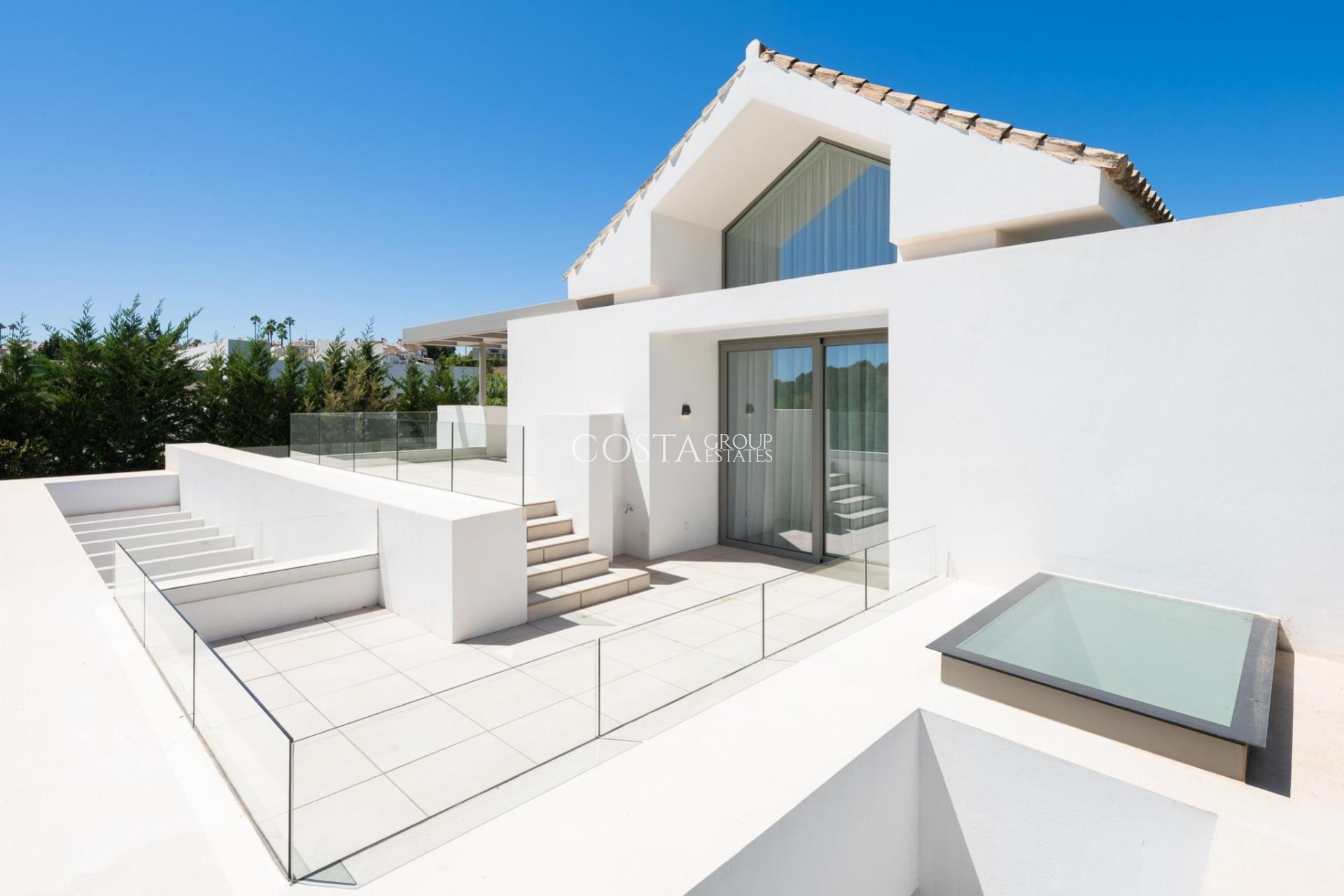 New Build - Villa -
Estepona - Paraiso Alto