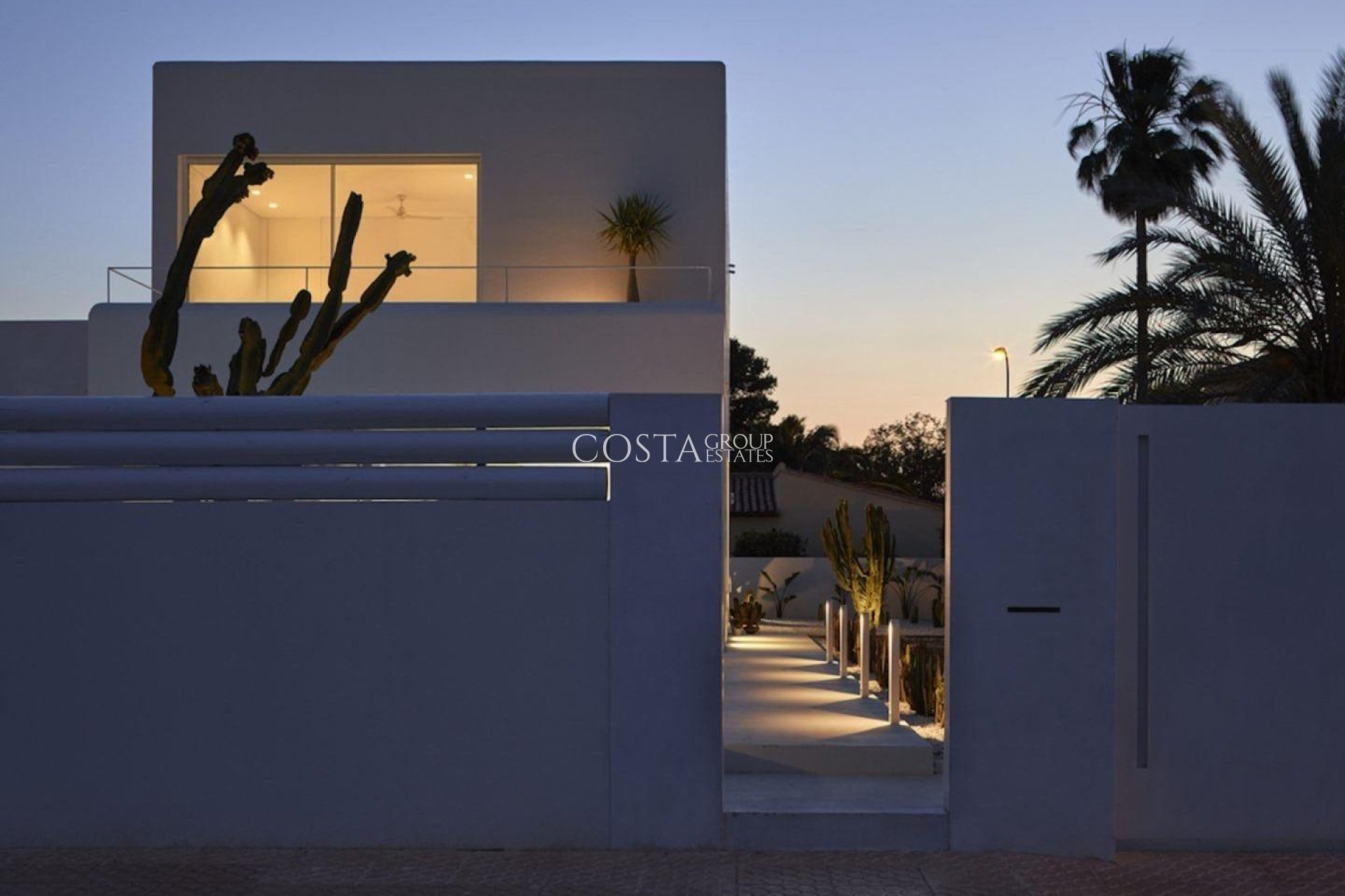 New Build - Villa -
Estepona - Valle Romano