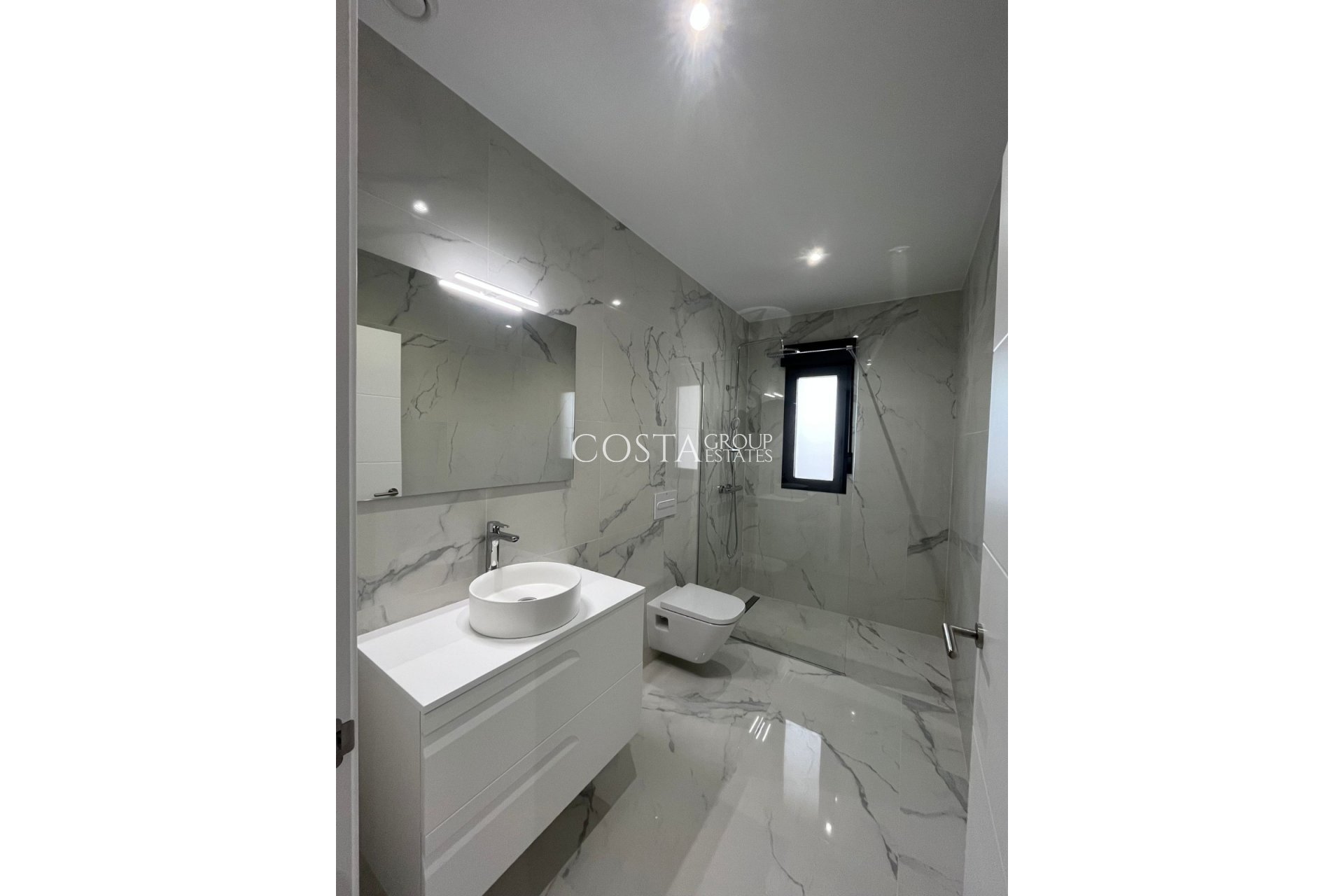 New Build - Villa -
La Romana