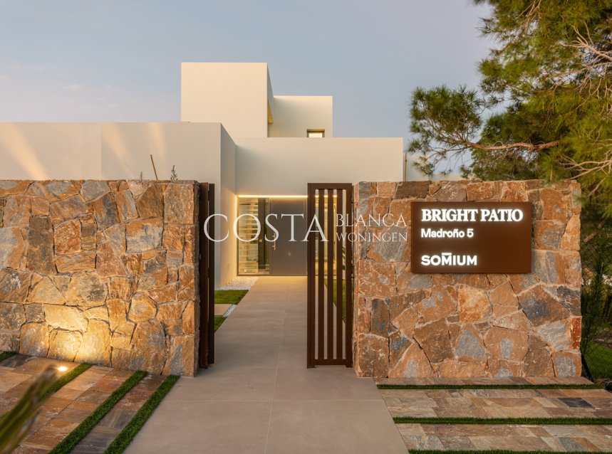 New Build - Villa -
Las Colinas Golf and Country Club
