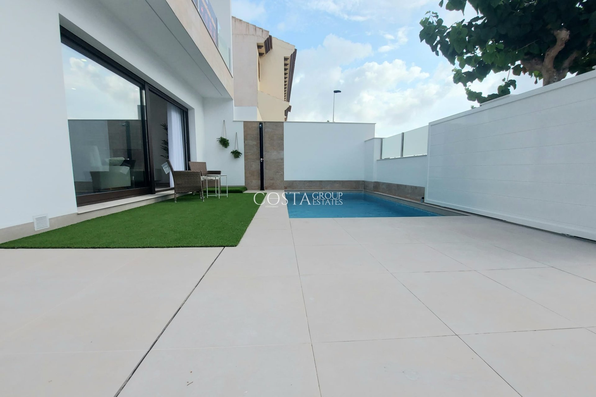 New Build - Villa -
Las Esperanzas