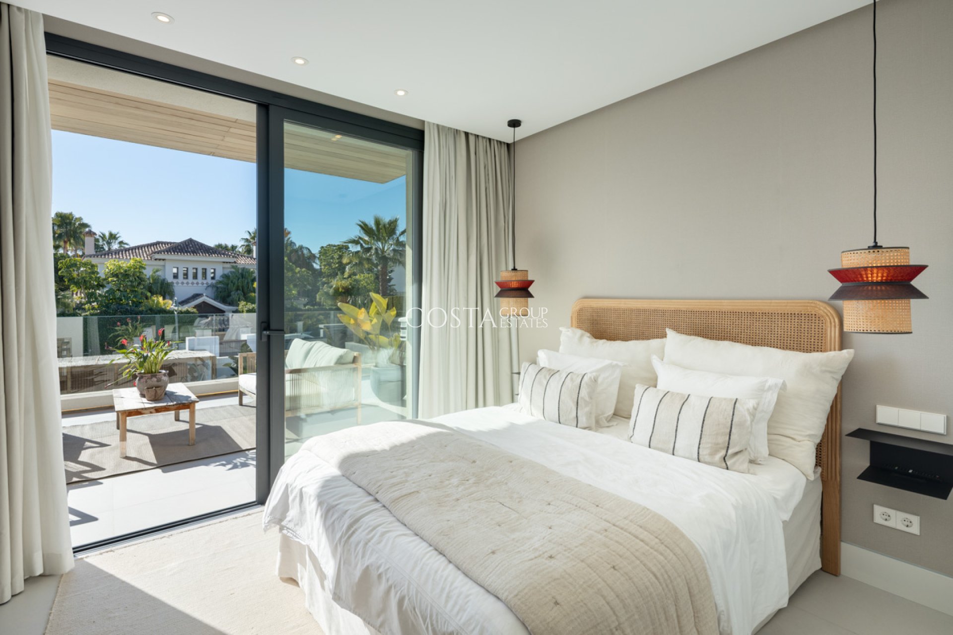 New Build - Villa -
Marbella