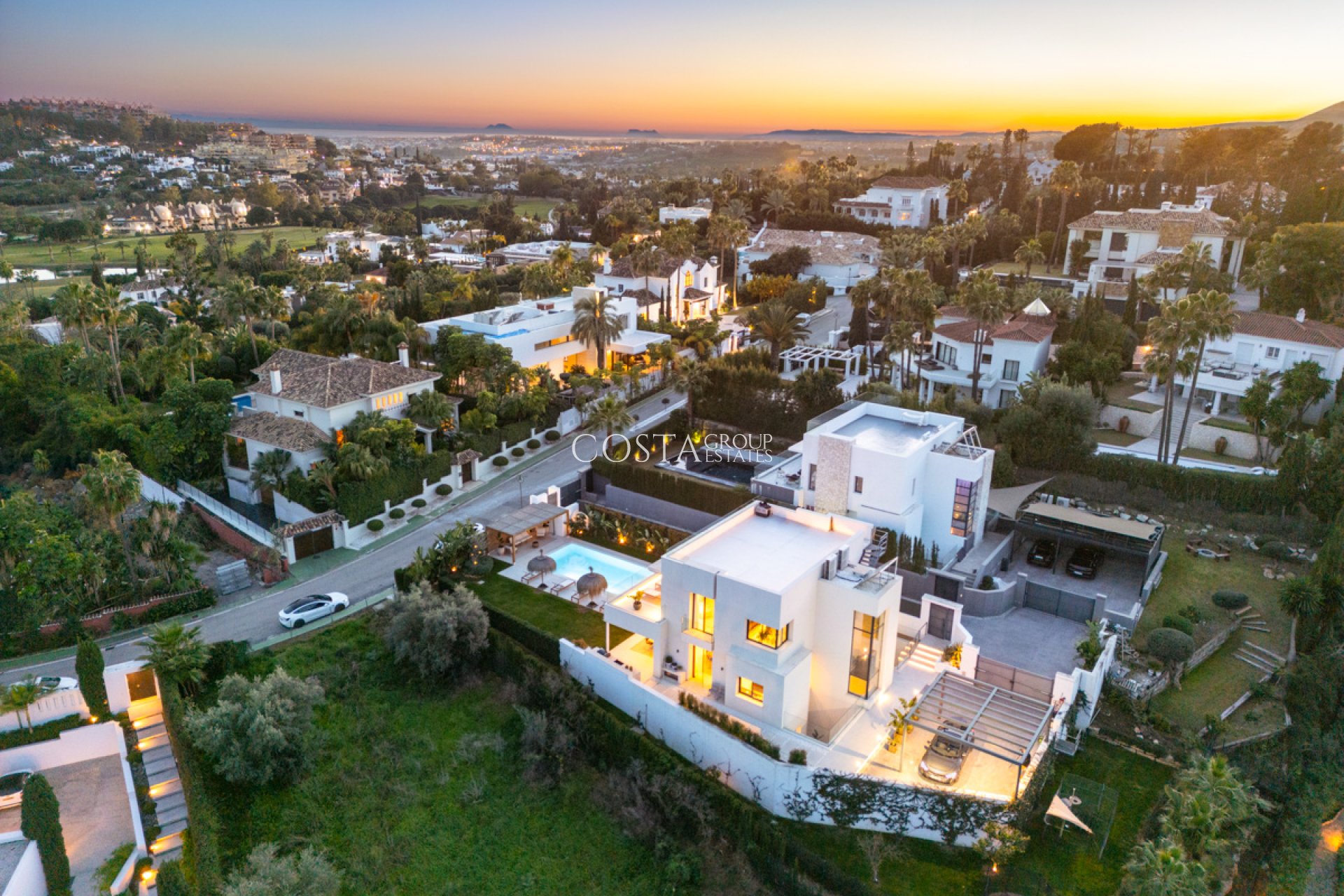 New Build - Villa -
Marbella