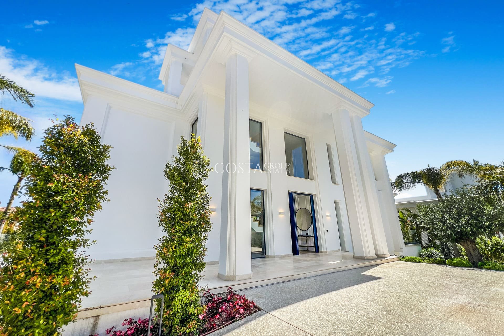 New Build - Villa -
Marbella