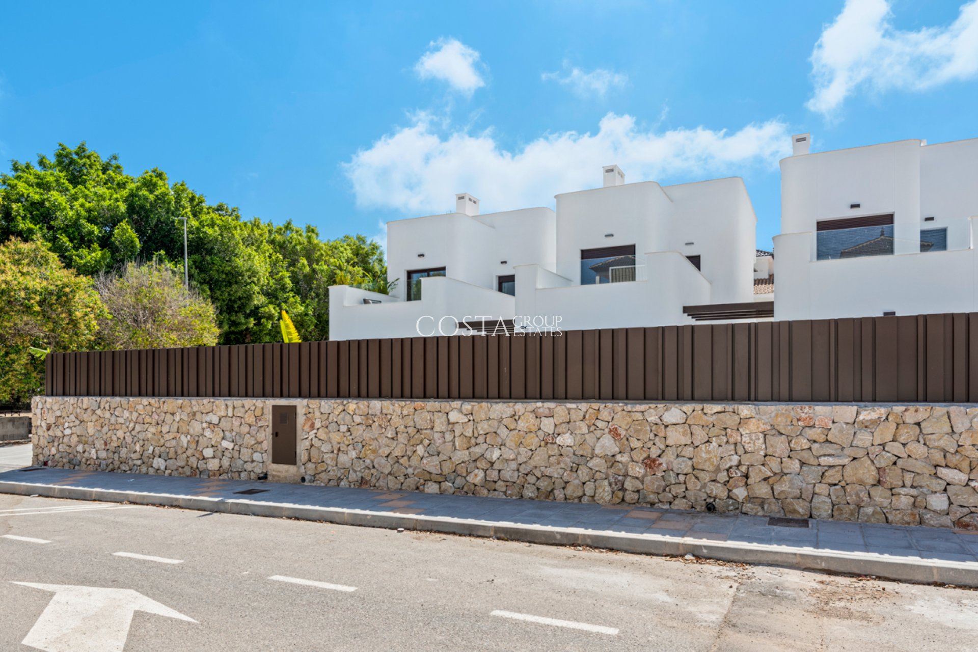 New Build - Villa -
Mil Palmeras