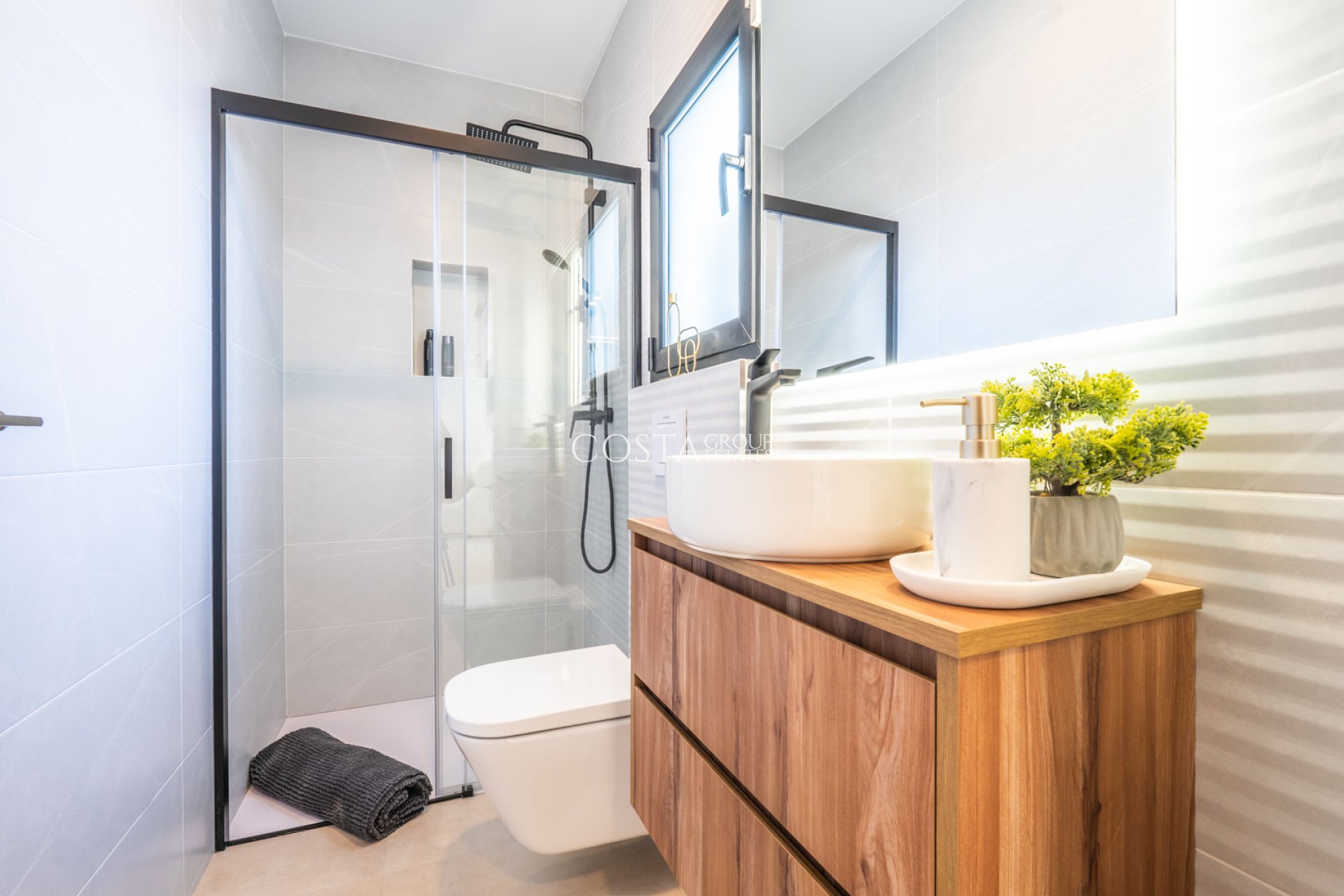 New Build - Villa -
Roldán