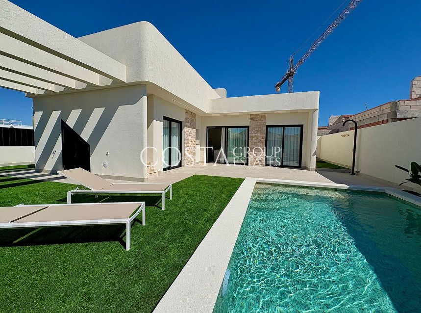 New Build - Villa -
Roldán