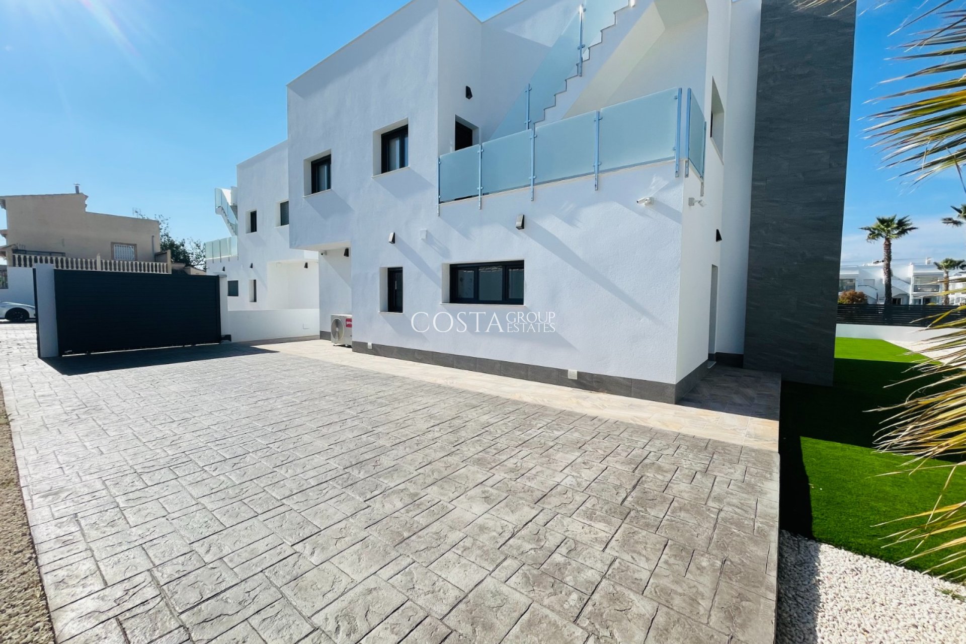 New Build - Villa -
Torrevieja