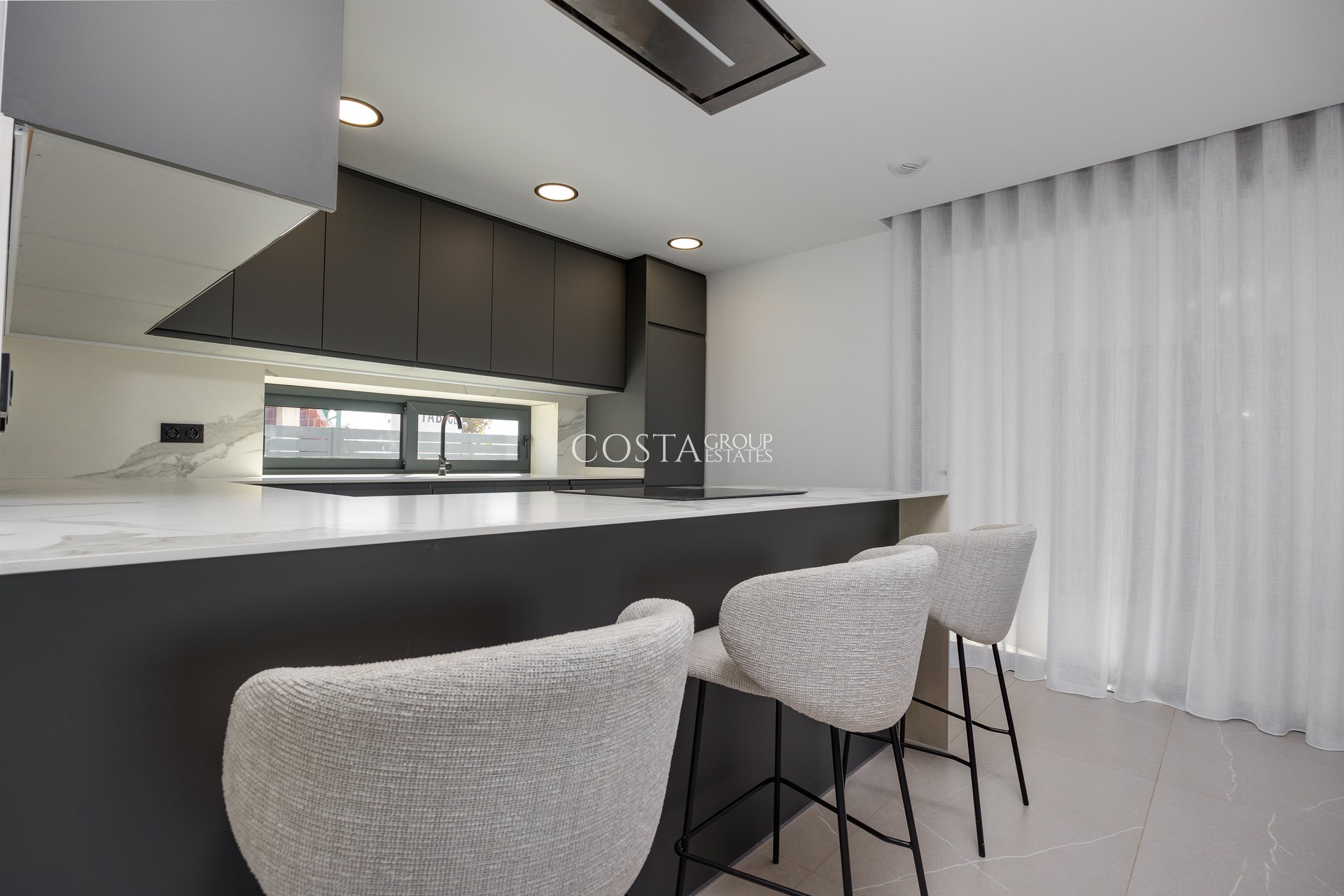 New Build - Villa -
Torrevieja