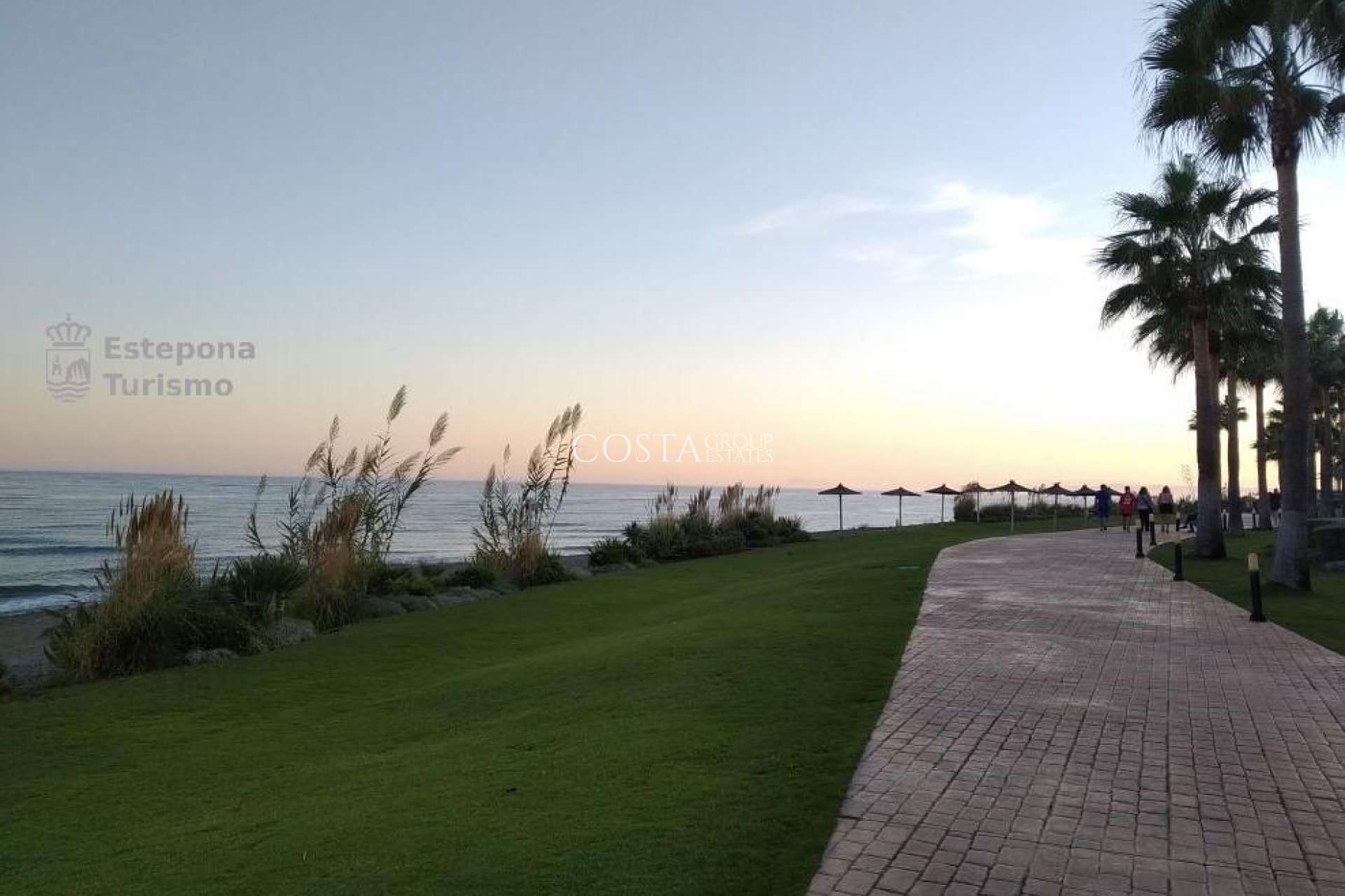 Nieuwbouw Woningen - Apartments -
Estepona - Playa de La Rada