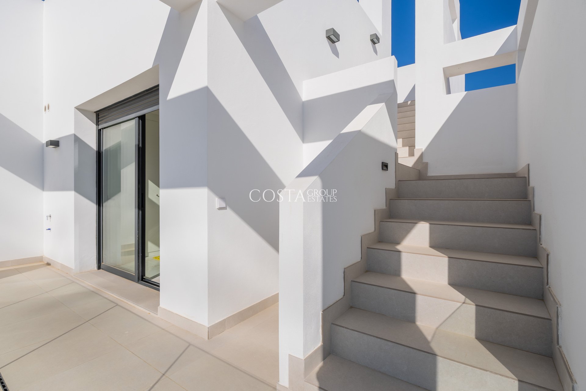 Nieuwbouw Woningen - Apartments -
Estepona