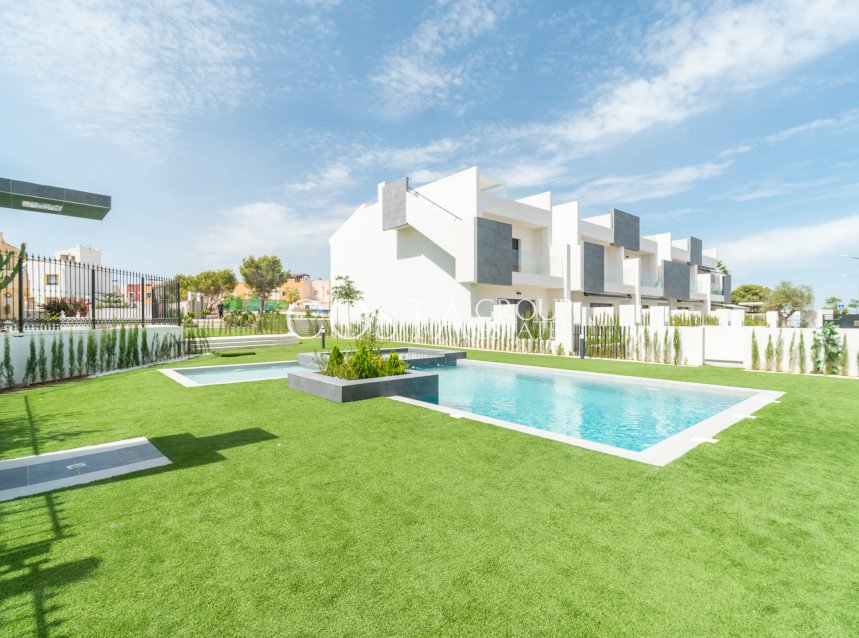 Nieuwbouw Woningen - Apartments -
Torrevieja