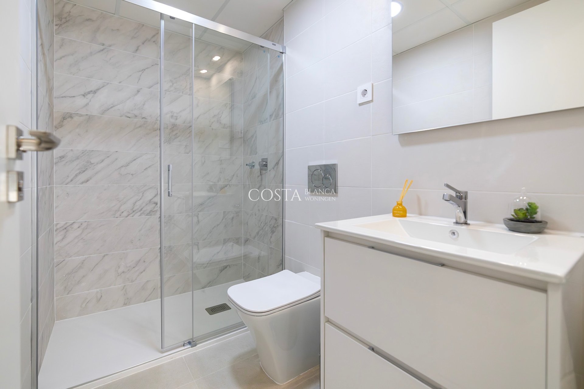 Nieuwbouw Woningen - Appartement -
Torrevieja - Punta Prima