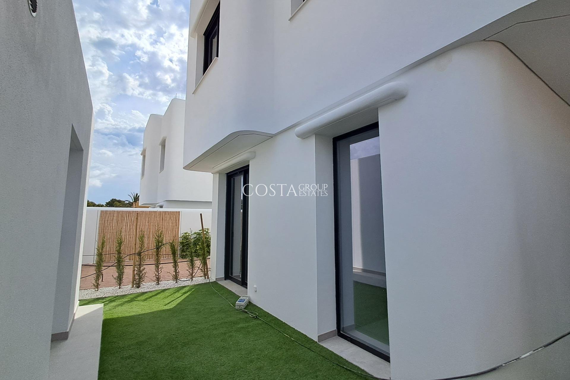 Nieuwbouw Woningen - Villa -
Alfas del Pí - El Albir