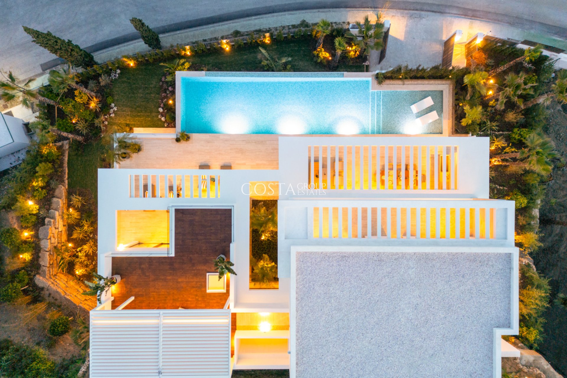 Nieuwbouw Woningen - Villa -
Benahavís