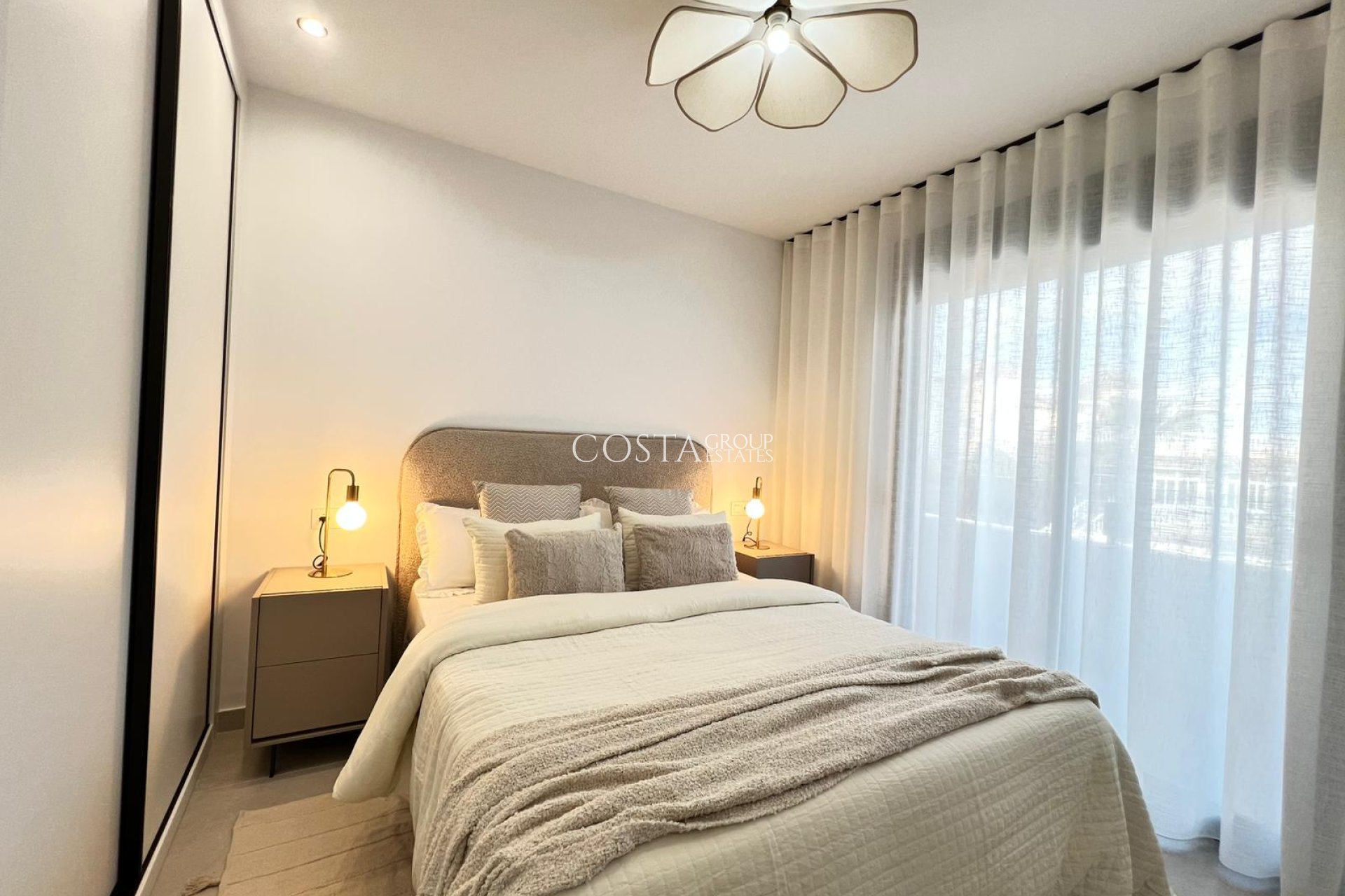 Nieuwbouw Woningen - Villa -
Benferri