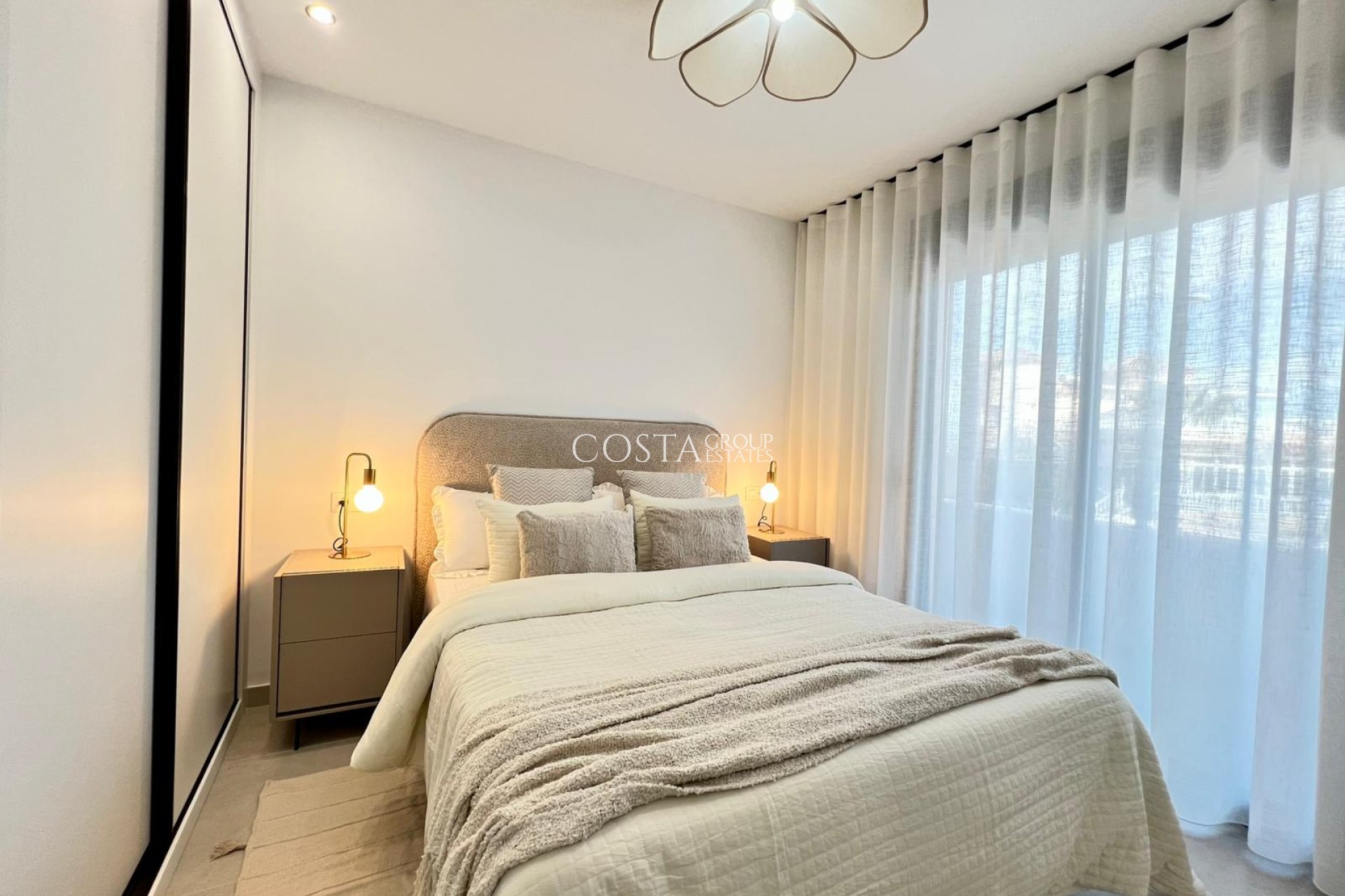 Nieuwbouw Woningen - Villa -
Benferri