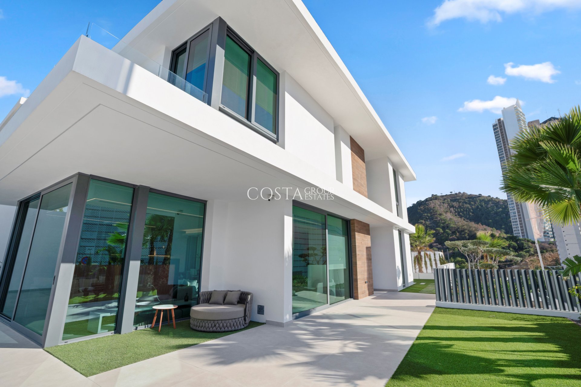 Nieuwbouw Woningen - Villa -
Benidorm