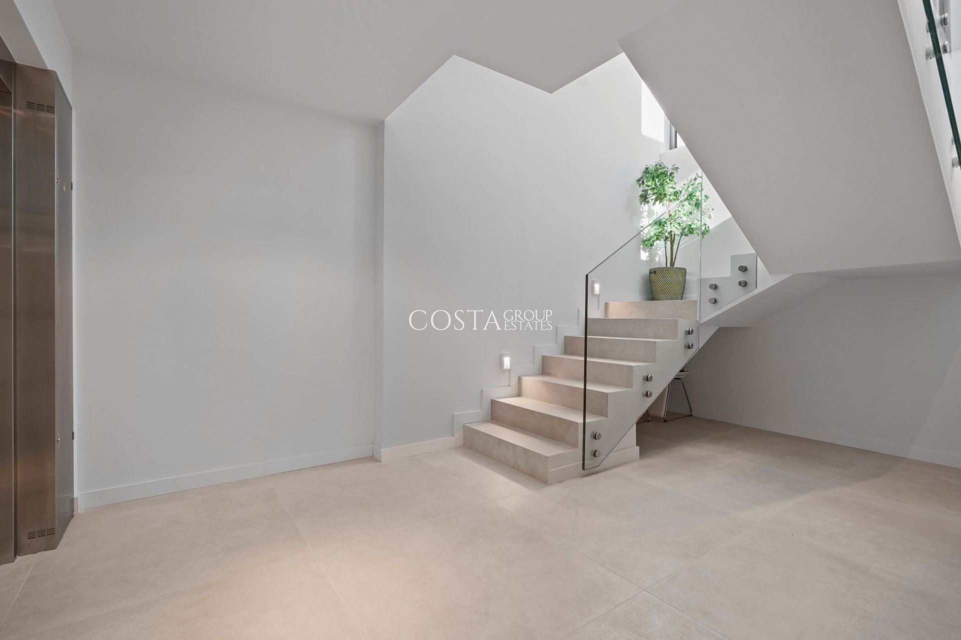 Nieuwbouw Woningen - Villa -
Benidorm