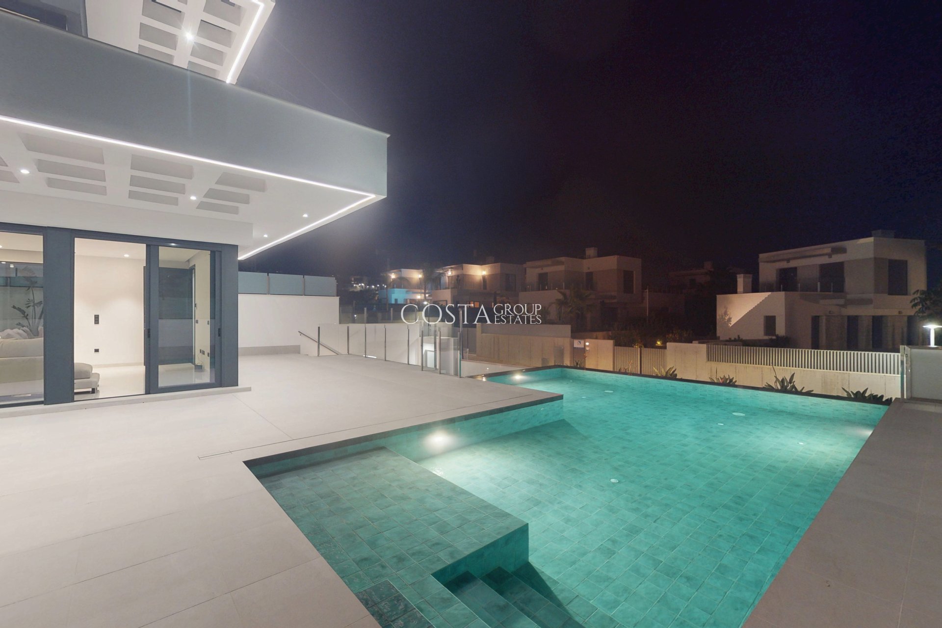 Nieuwbouw Woningen - Villa -
Finestrat