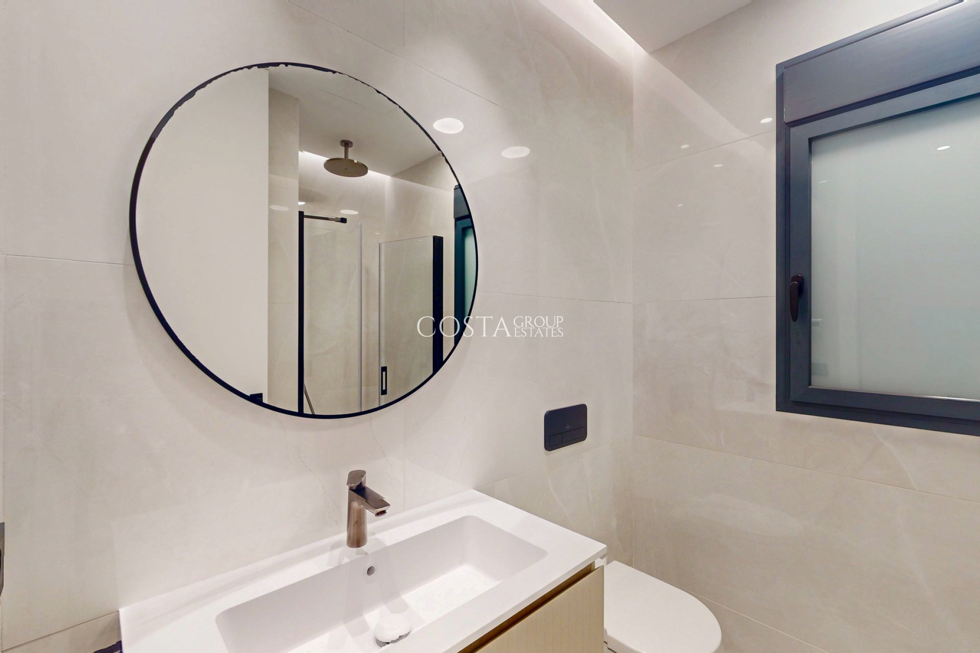 Nieuwbouw Woningen - Villa -
Finestrat