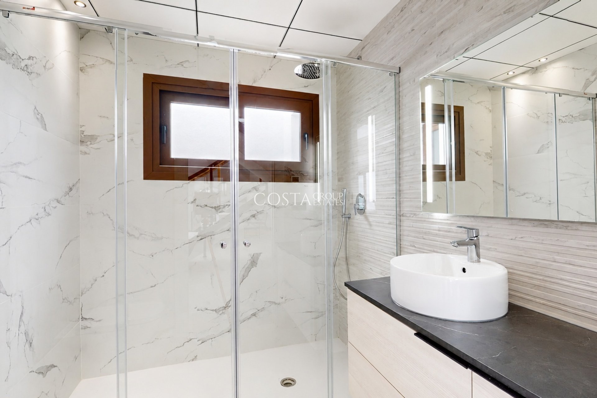 Nieuwbouw Woningen - Villa -
Finestrat