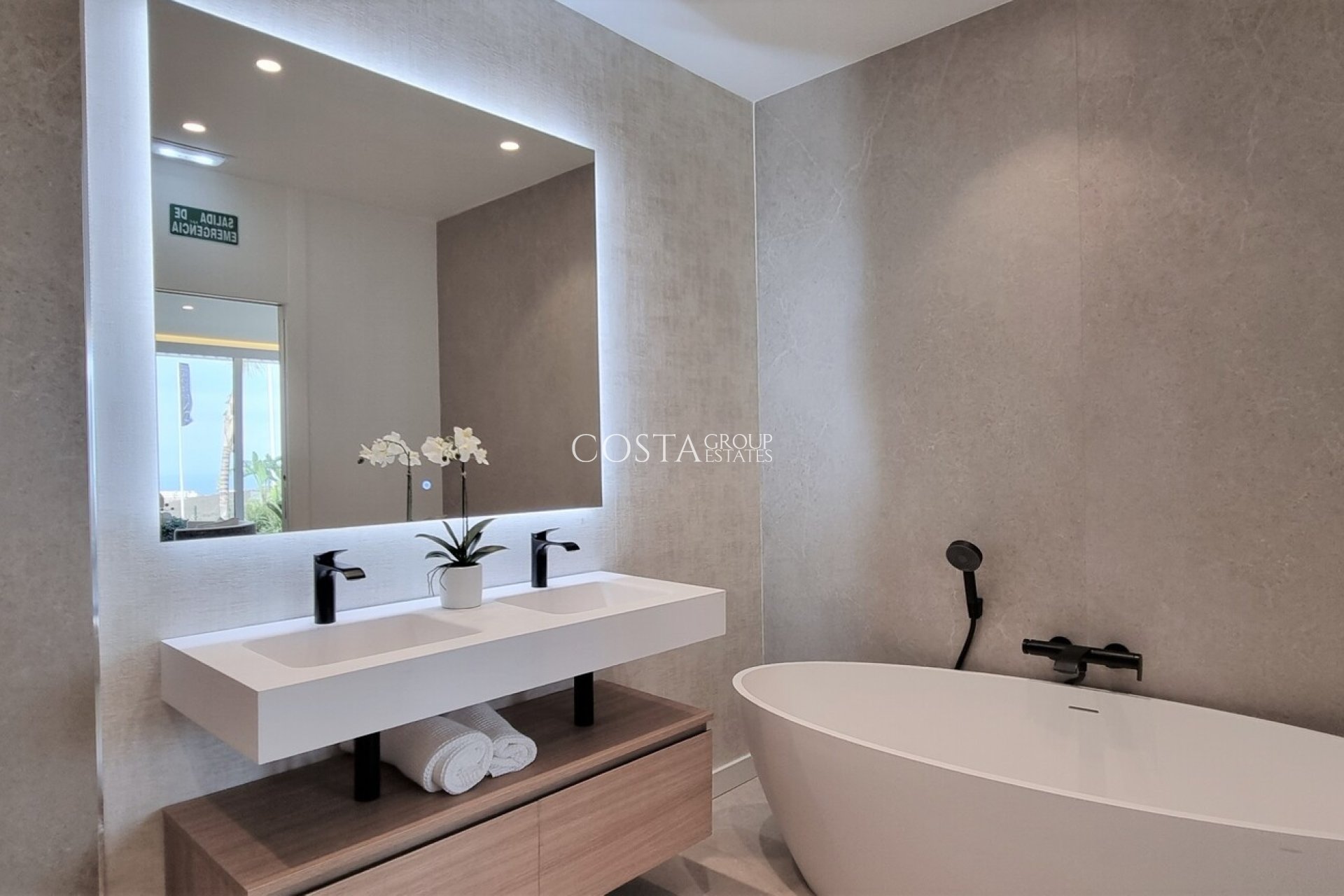 Nieuwbouw Woningen - Villa -
La Cala de Mijas