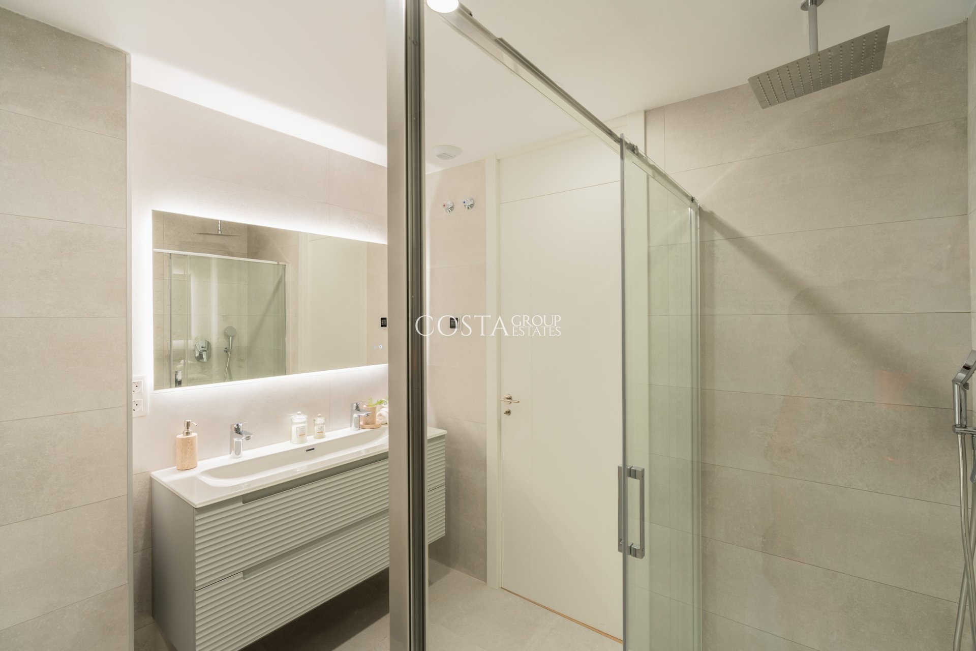 Nieuwbouw Woningen - Villa -
La Nucía