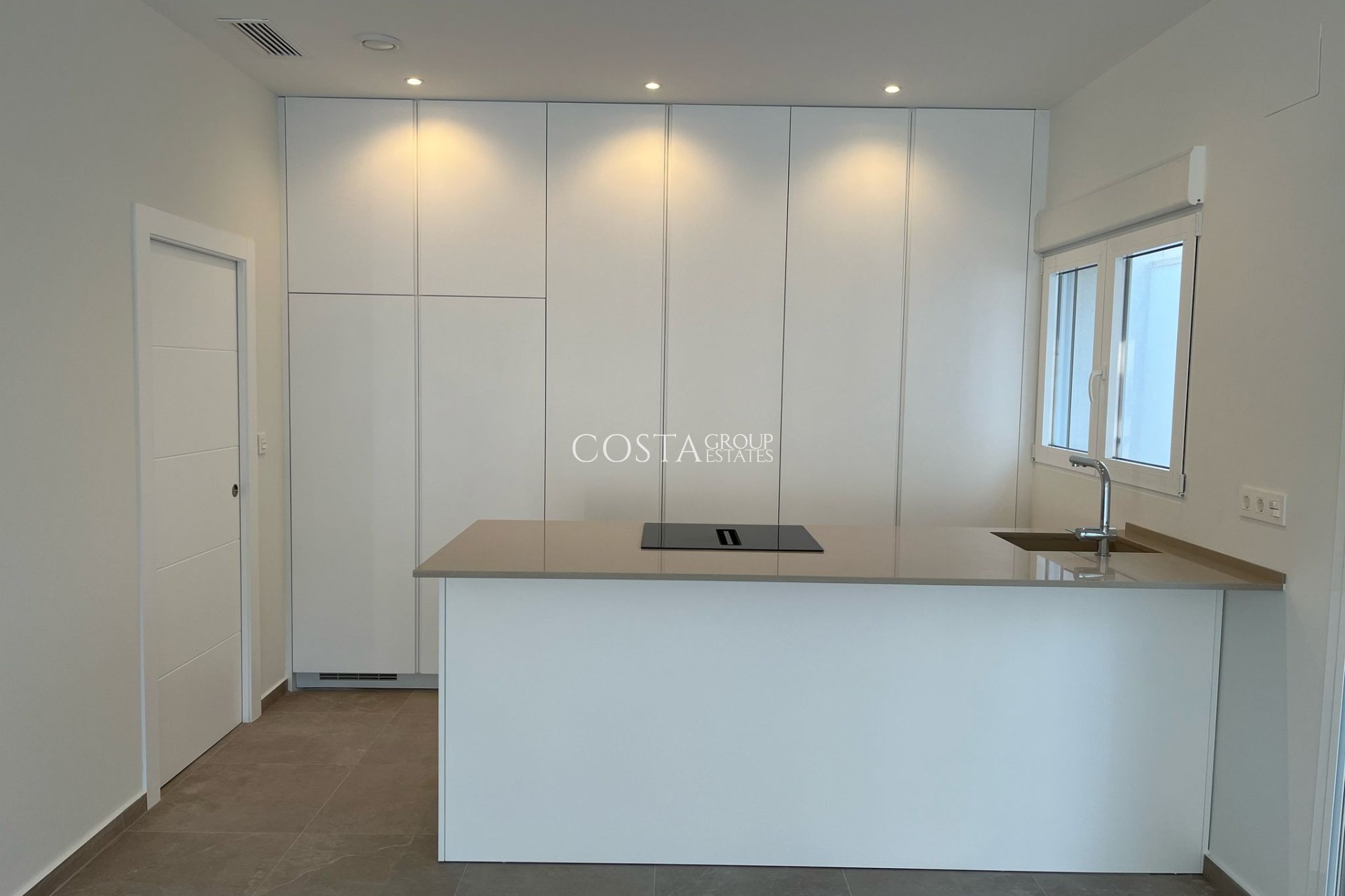 Nieuwbouw Woningen - Villa -
La Romana