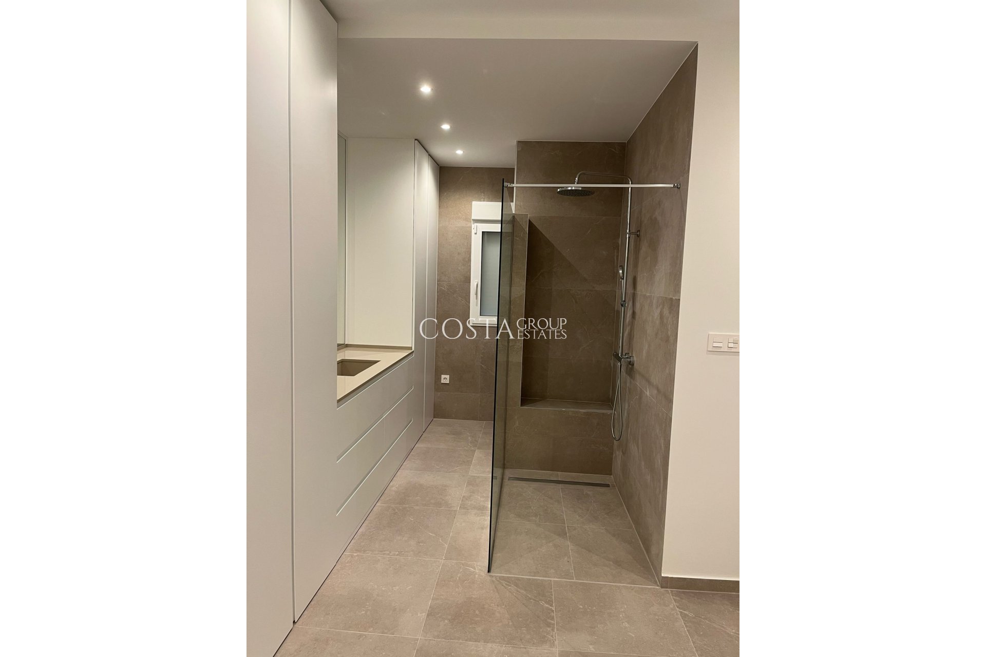 Nieuwbouw Woningen - Villa -
La Romana