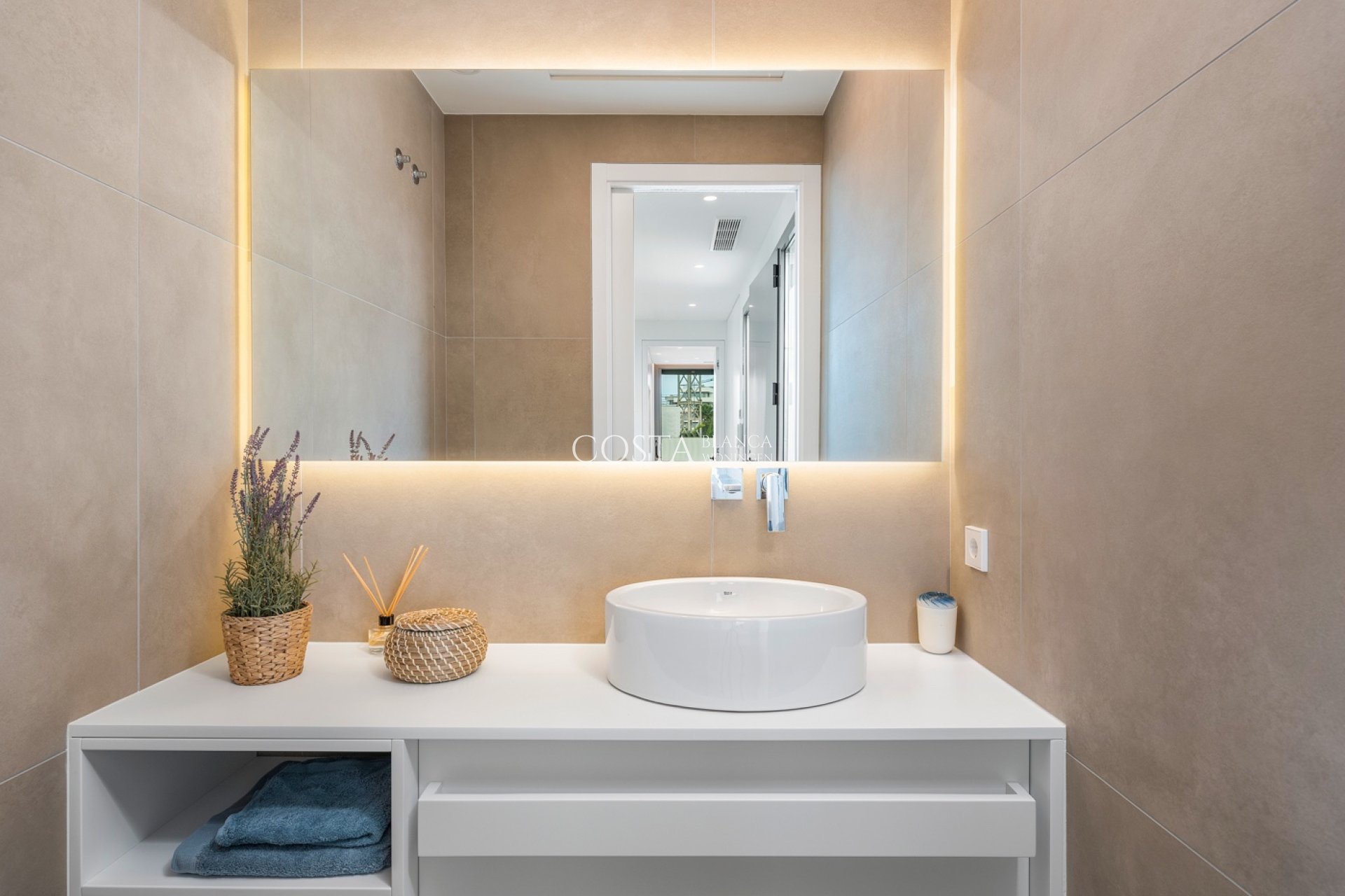 Nieuwbouw Woningen - Villa -
Las Colinas Golf and Country Club